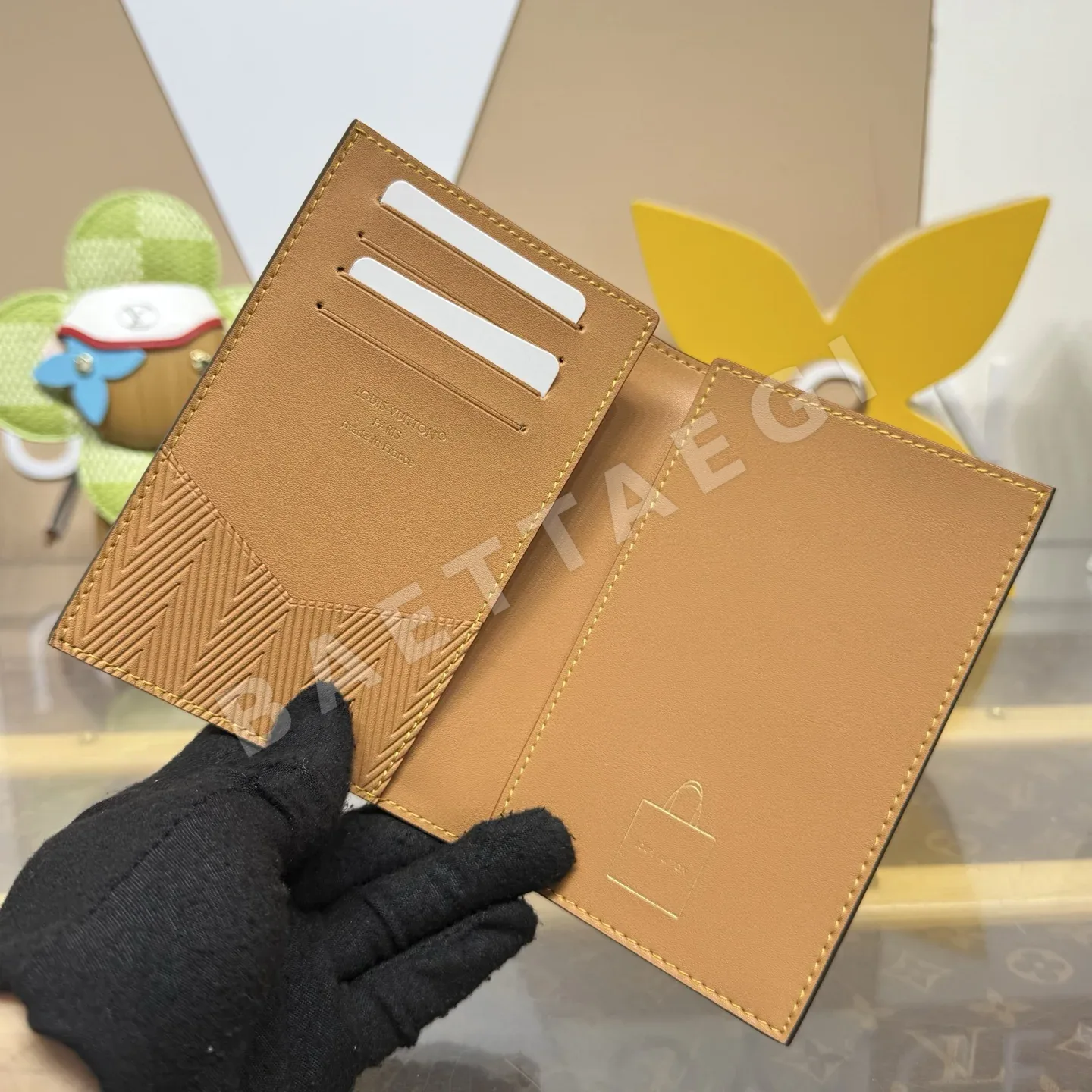 루이비통 파스포트 홀더 지갑 상세 이미지 6