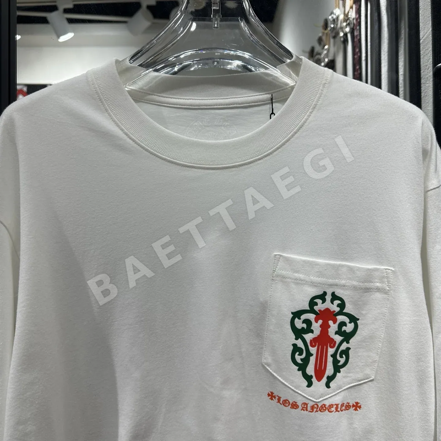 크롬하츠 남성 블랙 화이트 긴팔 티셔츠 상세 이미지 2