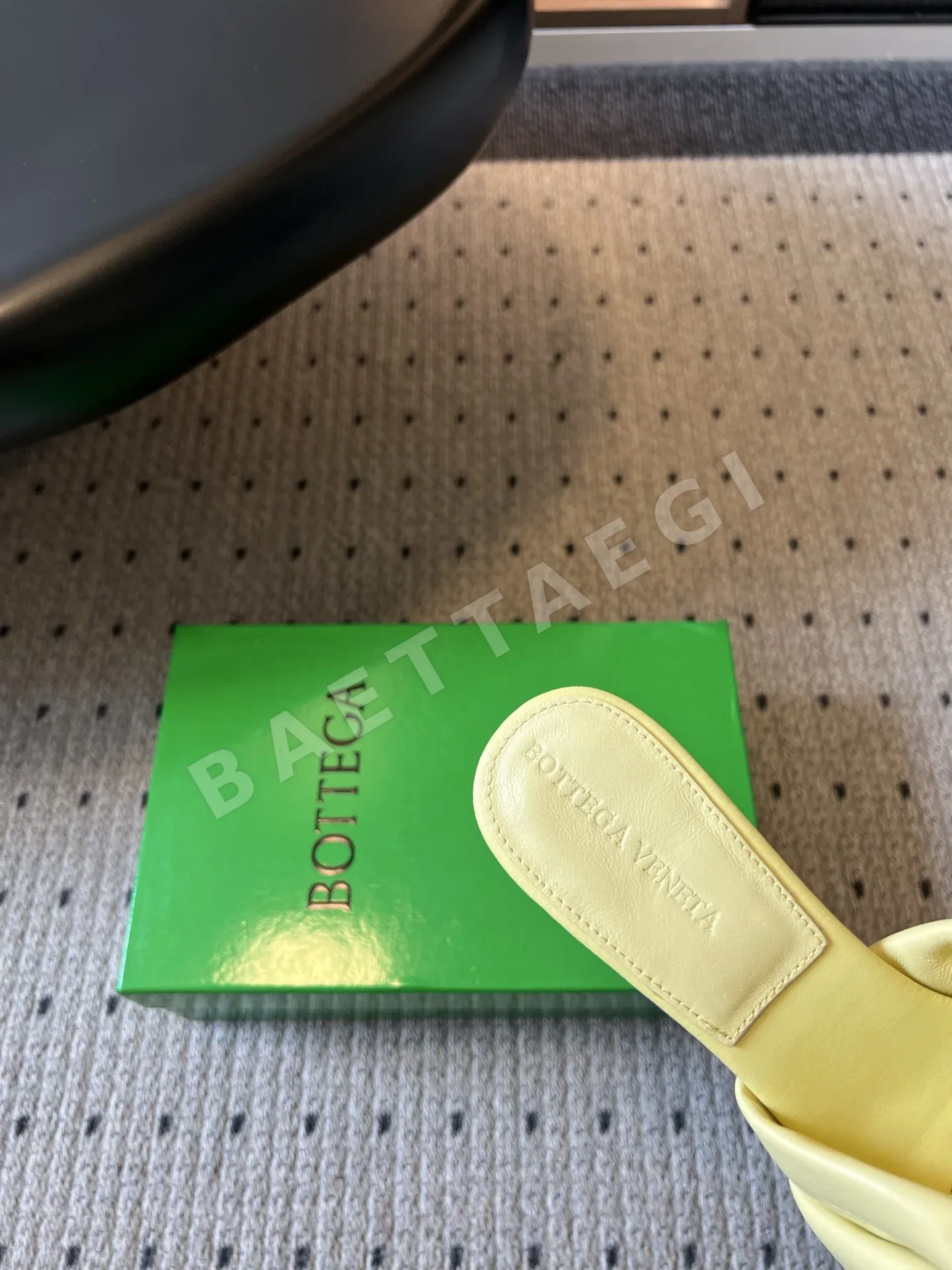 보테가베네타 트위스트 스트랩 하이힐 샌들 상세 이미지 8