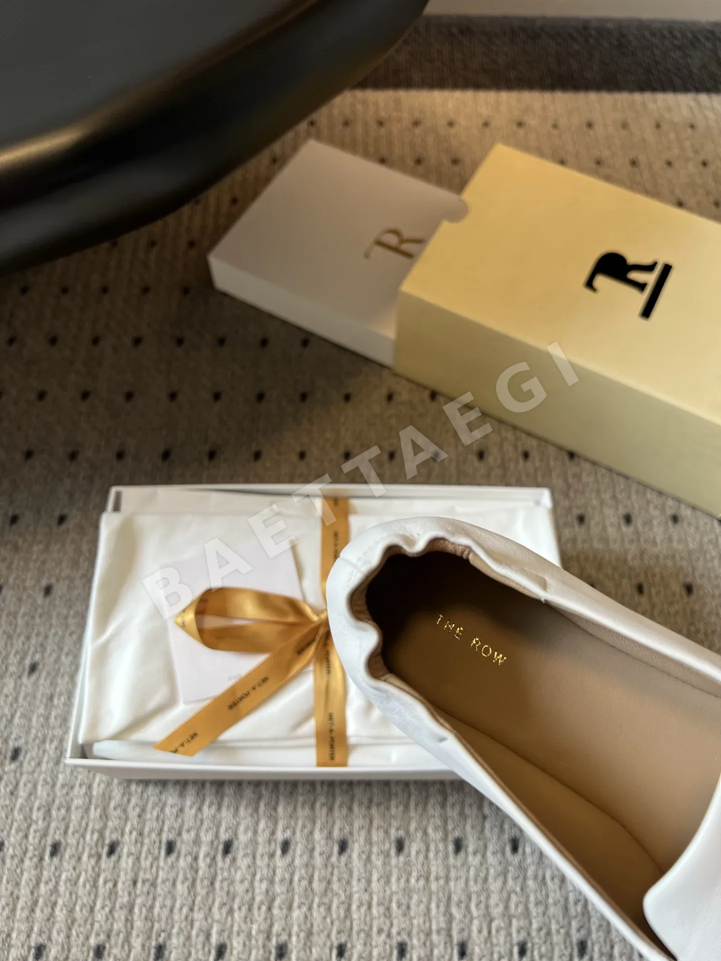 더로우 소프트 가죽 플랫 로퍼 상세 이미지 8