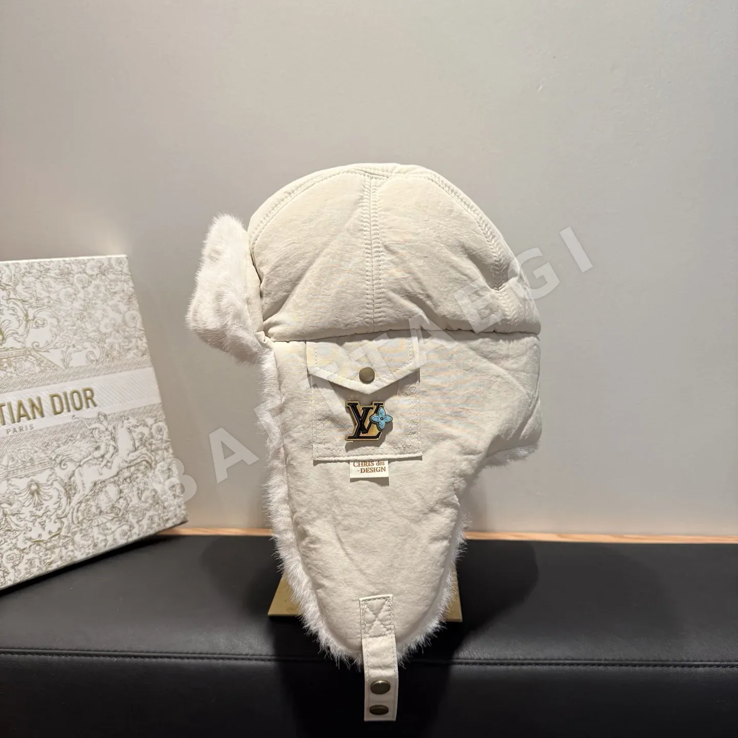 루이비통 플러시 방한 비행 모자 상세 이미지 1
