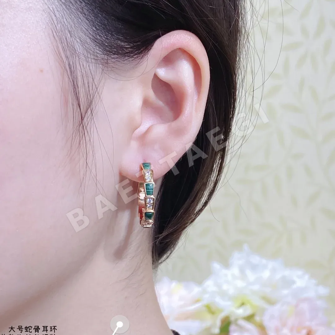 불가리 대형 조개껍질 마더오브펄 뱀뼈 귀걸이 상세 이미지 1