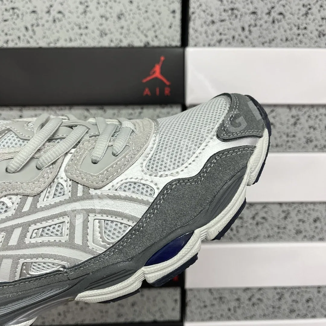아식스 [M] 젤 NYC 1203A383-025 200506 Asics Gel-NYC Glacier Grey Gravel 상세 이미지 2