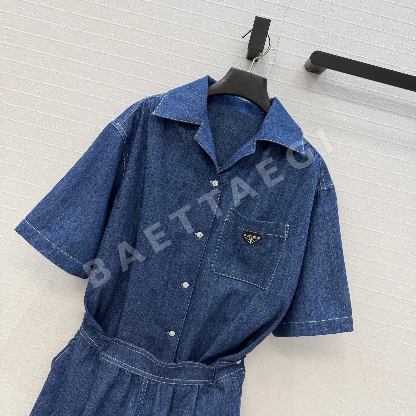 프라다 데님 반팔 카라 점프수트 원피스 상세 이미지 2