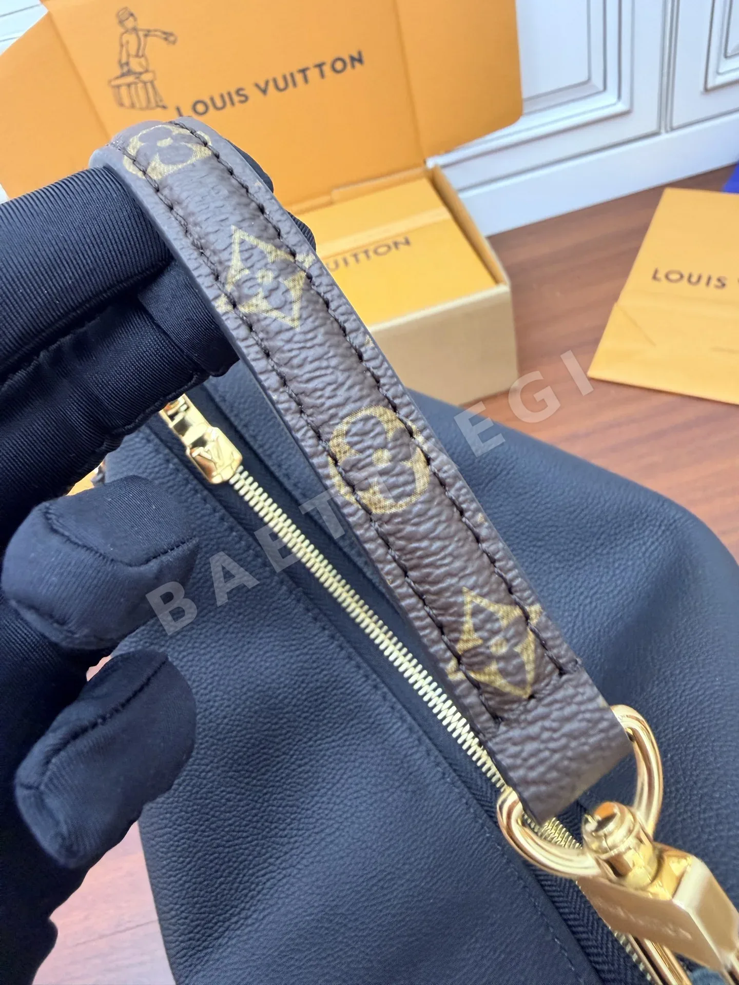 루이비통 M29195 가방 상세 이미지 5