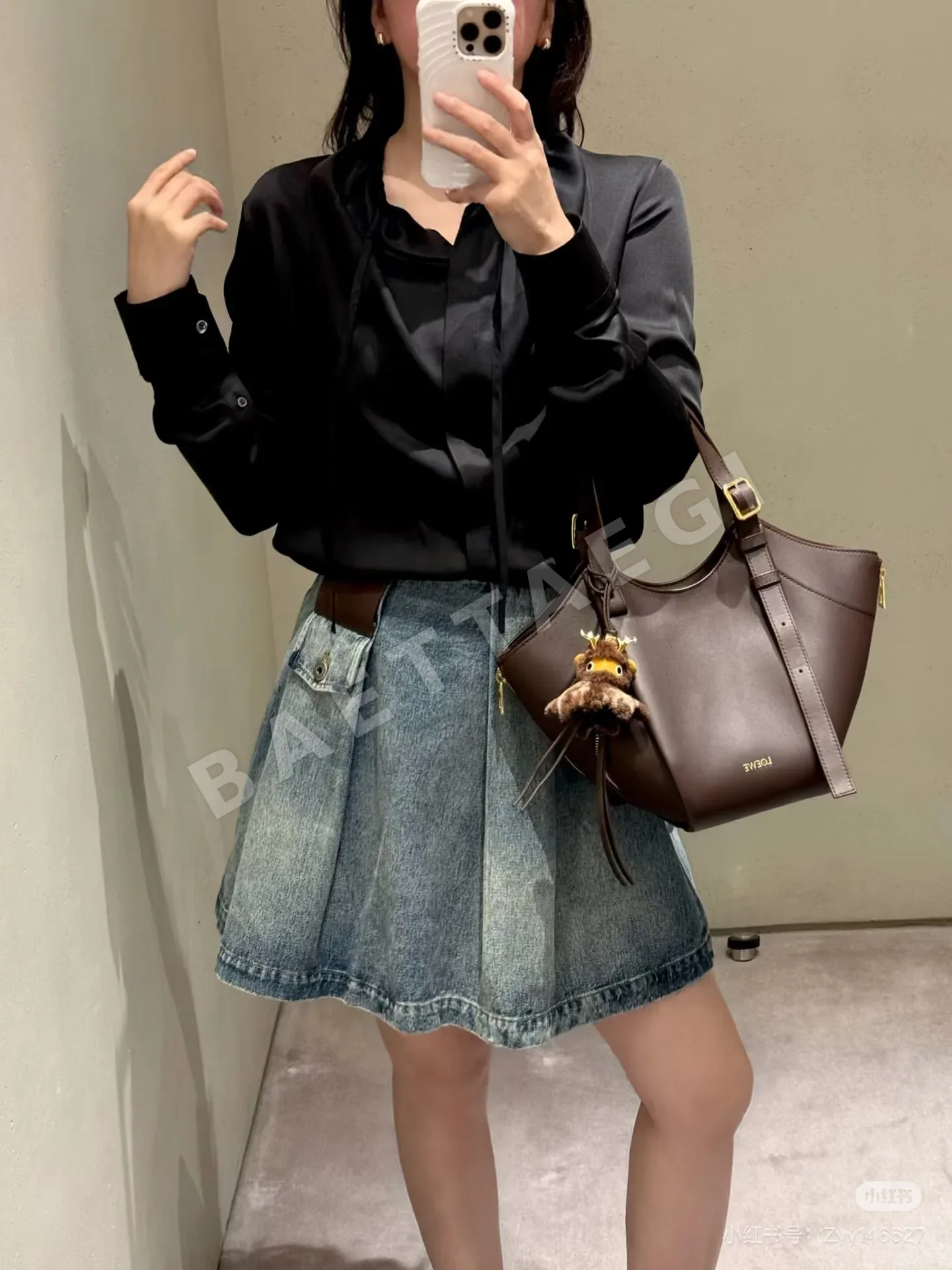 로에베 여성 스커트 상세 이미지 8
