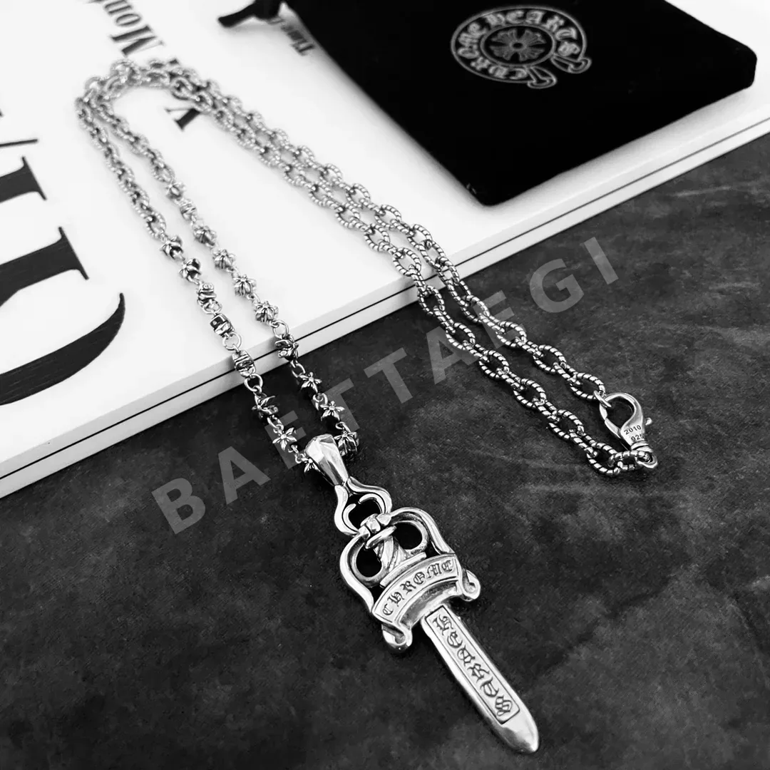 크롬하츠 소드 펜던트 트위스트 파이브스타 목걸이 127442