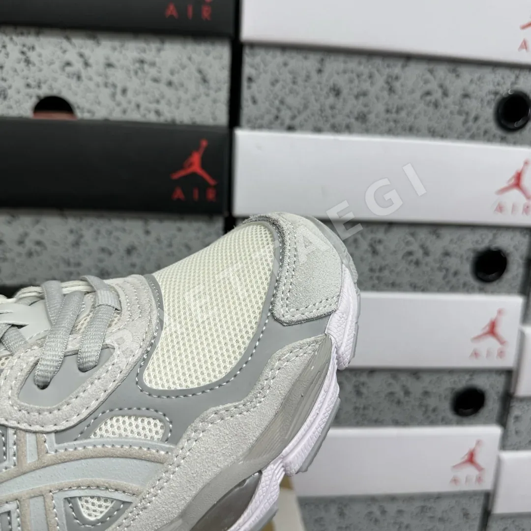 아식스 [WZ] 젤 NYC 1203A663-101 200389 Asics Gel-NYC Cream Cloud Grey 상세 이미지 6