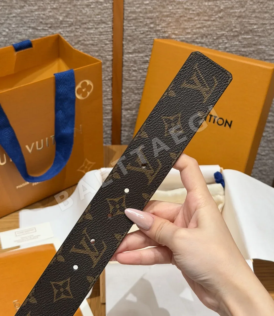루이비통 이니셜 40mm 리버시블 벨트 상세 이미지 6
