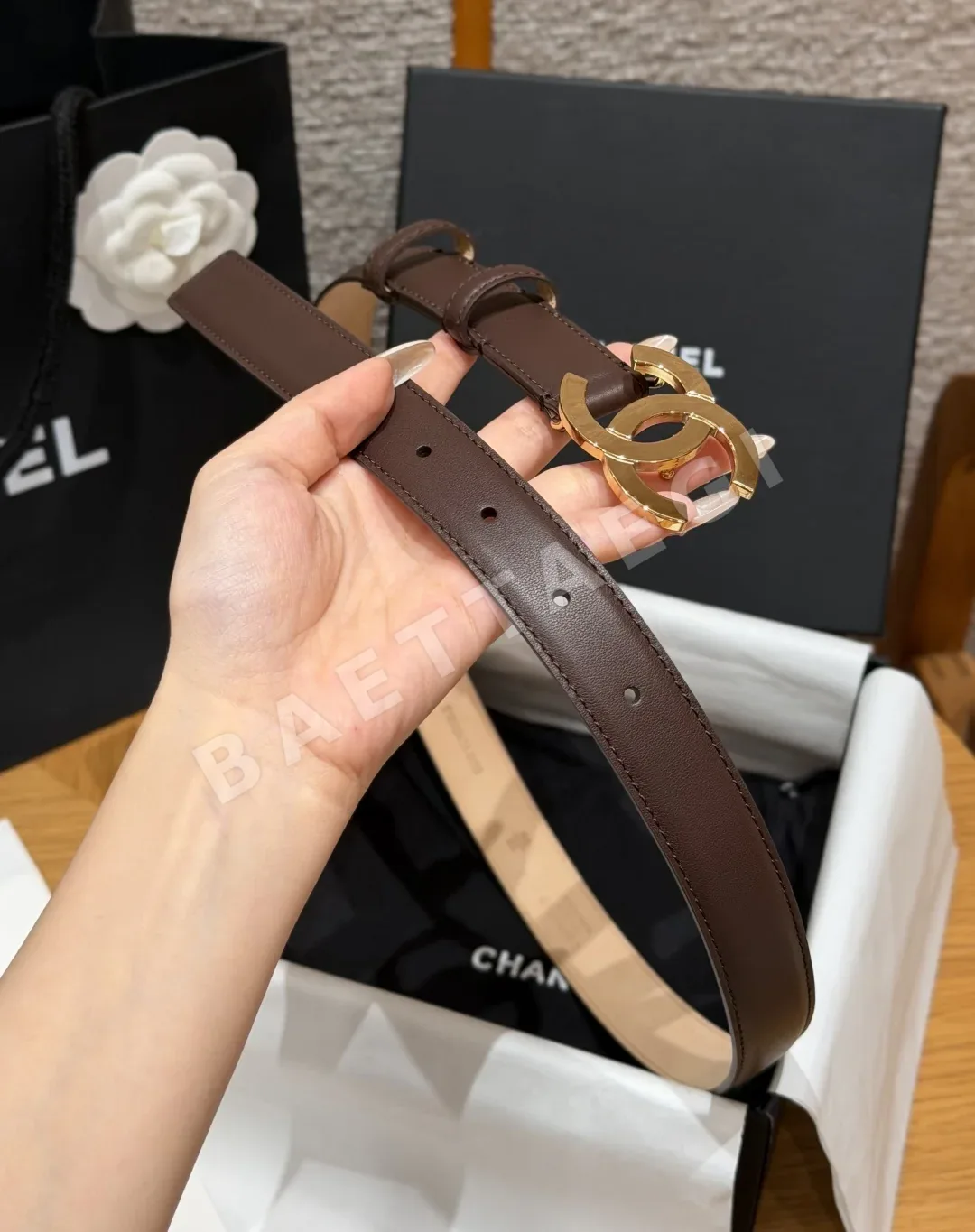 샤넬 더블 C 버클 카프스킨 벨트 상세 이미지 4