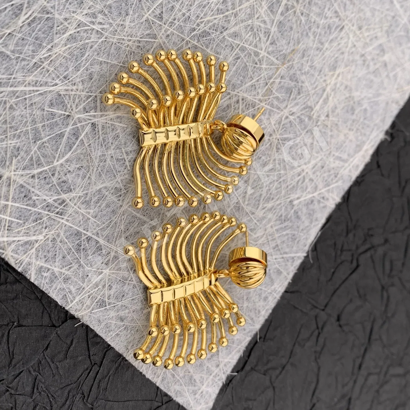 미우미우 귀걸이 61187 Miu Miu Earrings 상세 이미지 5