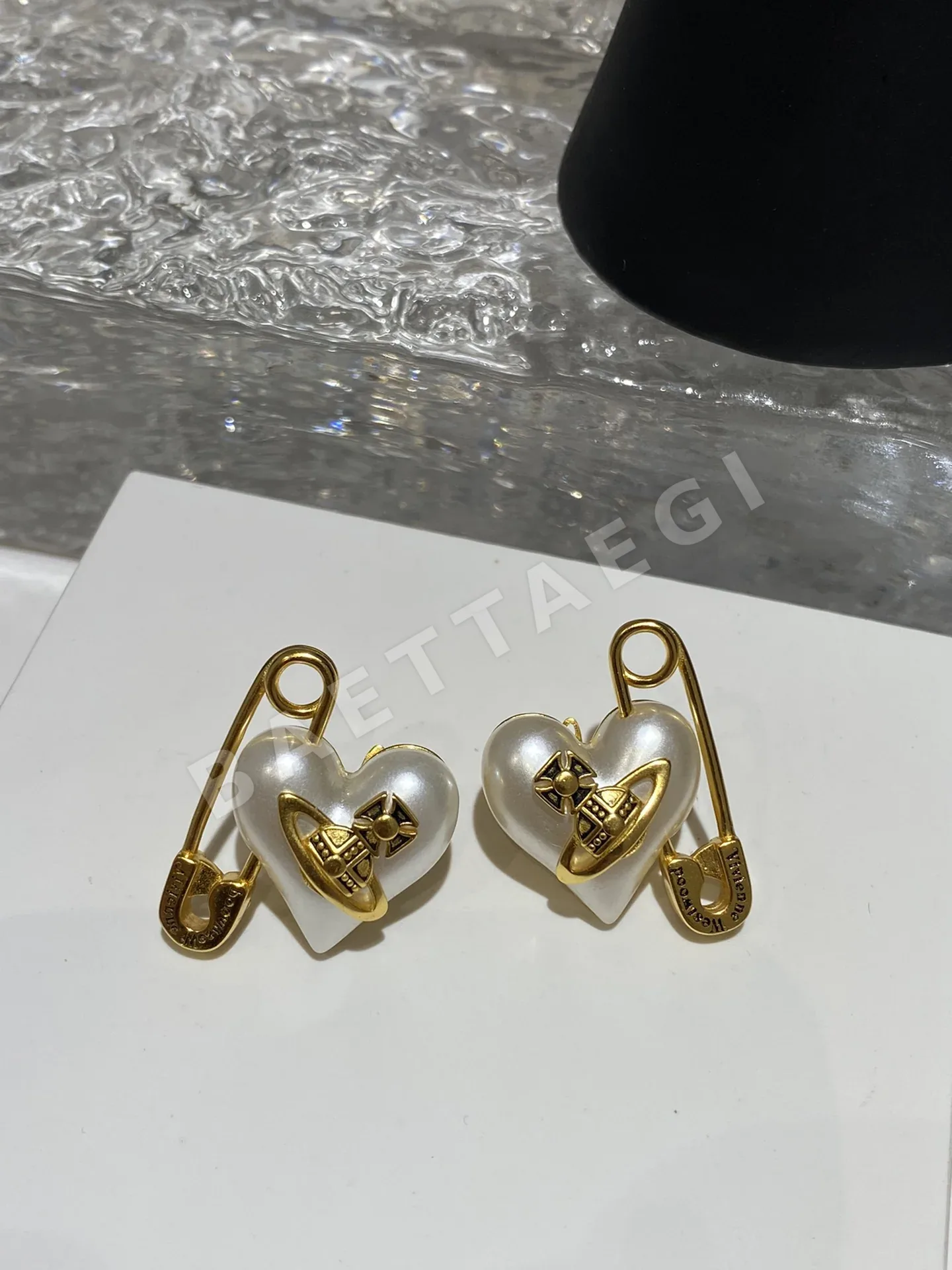 비비안웨스트우드 귀걸이 64944 Vivienne Westwood Earrings 상세 이미지 6