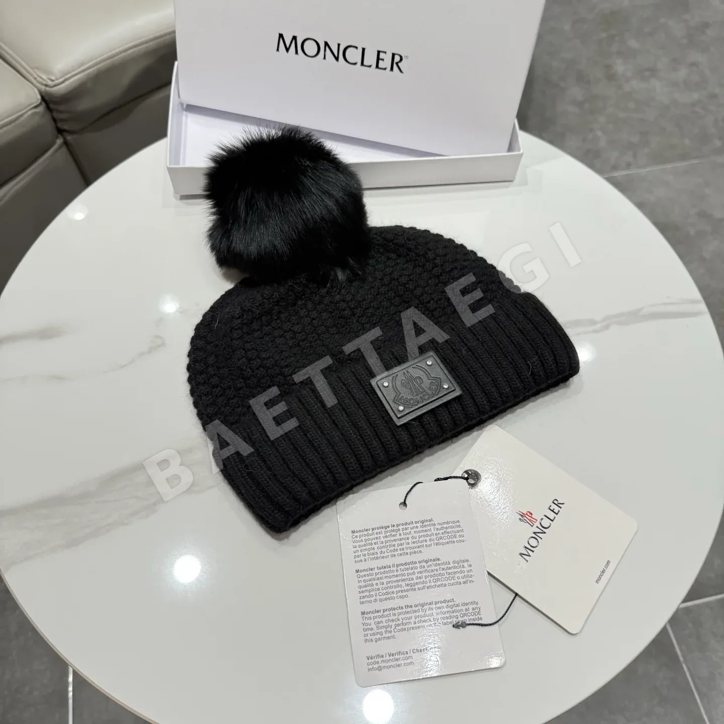 몽클레르 폼폼 울 모자 상세 이미지 3