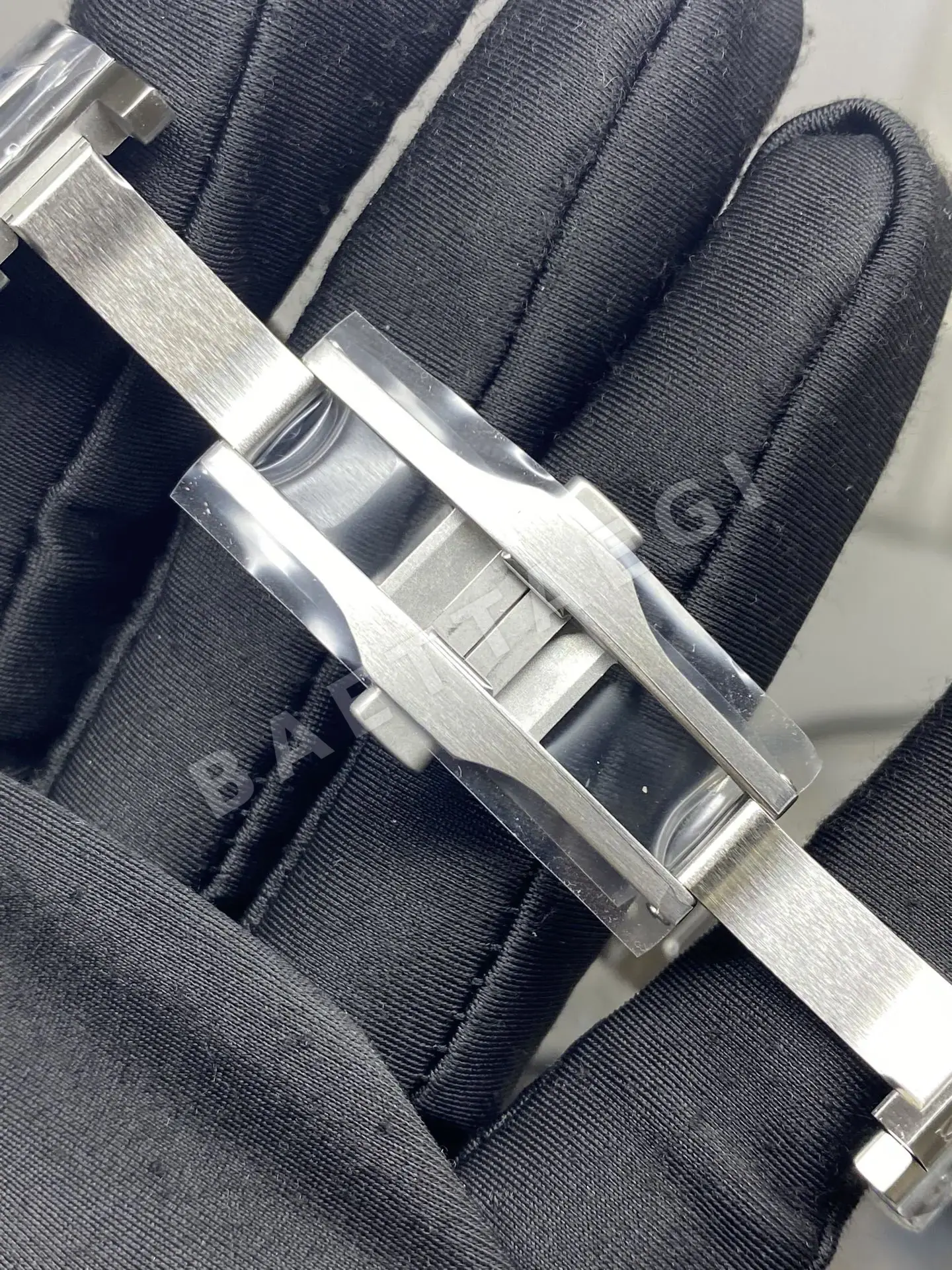 까르띠에 BV 산토스 미디엄 35mm 스틸 스트랩 블루 다이얼 상세 이미지 6