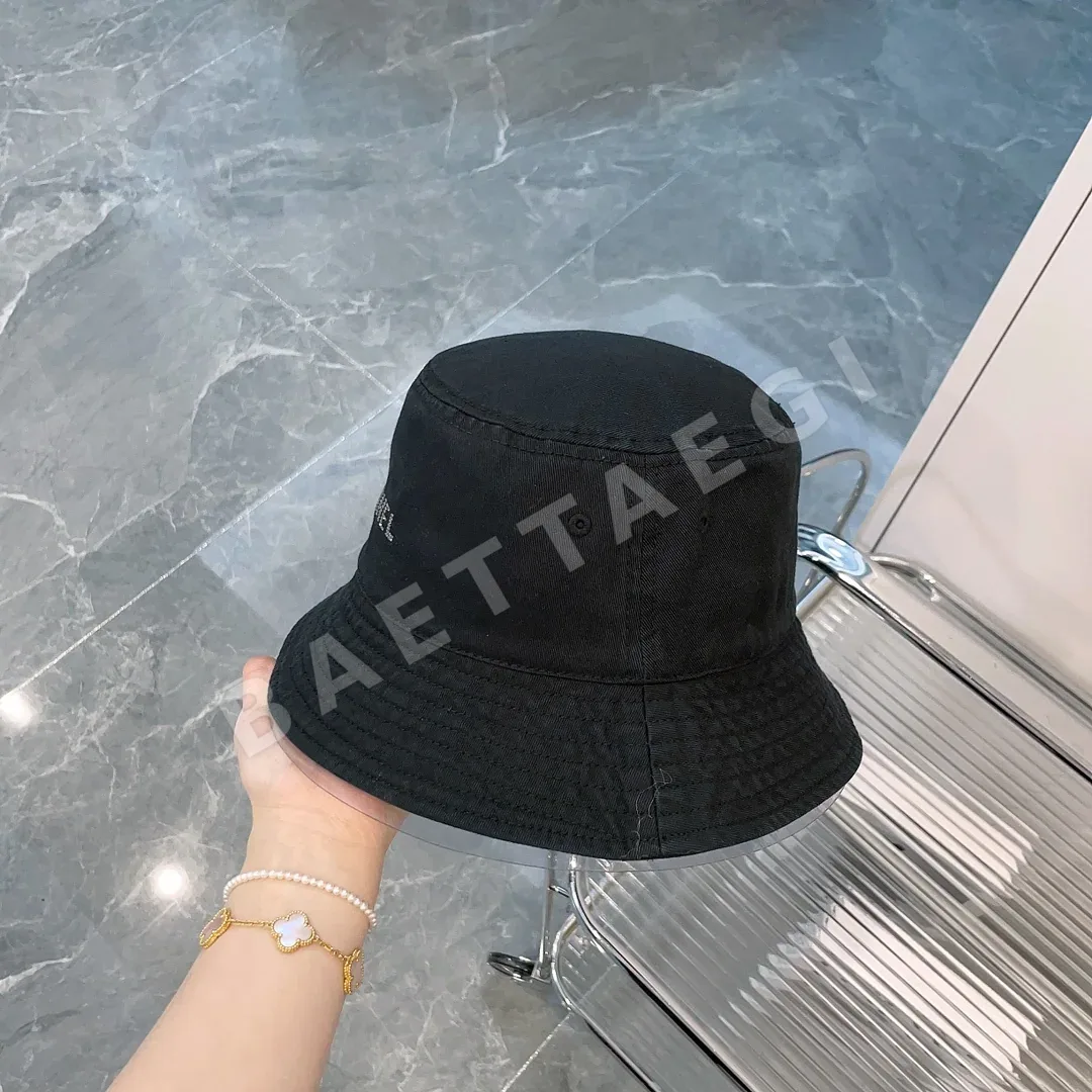 샤넬 라인스톤 로고 코튼 버킷햇 상세 이미지 4