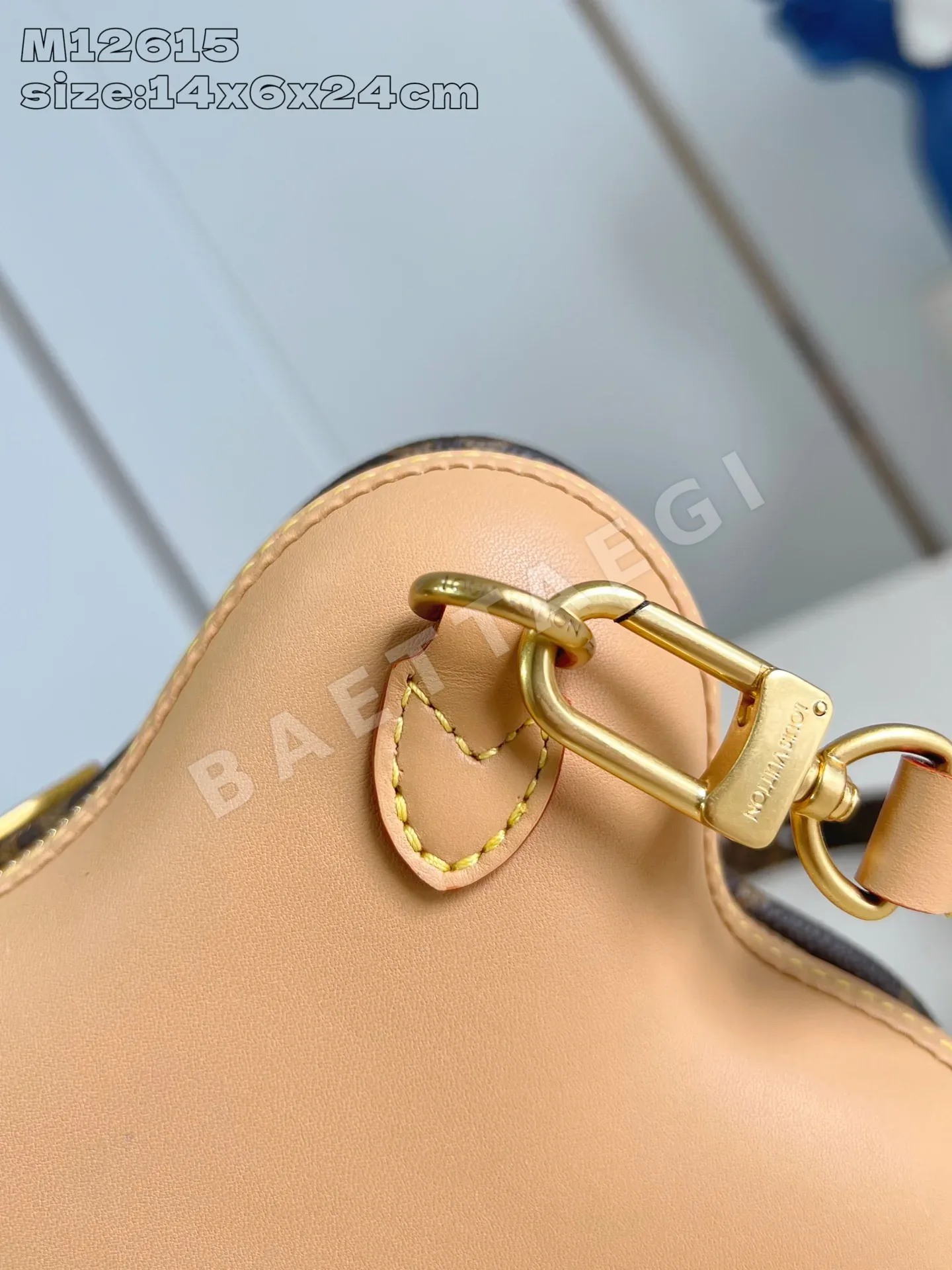 루이비통 모노그램 미니 숄더백 M12615 상세 이미지 5
