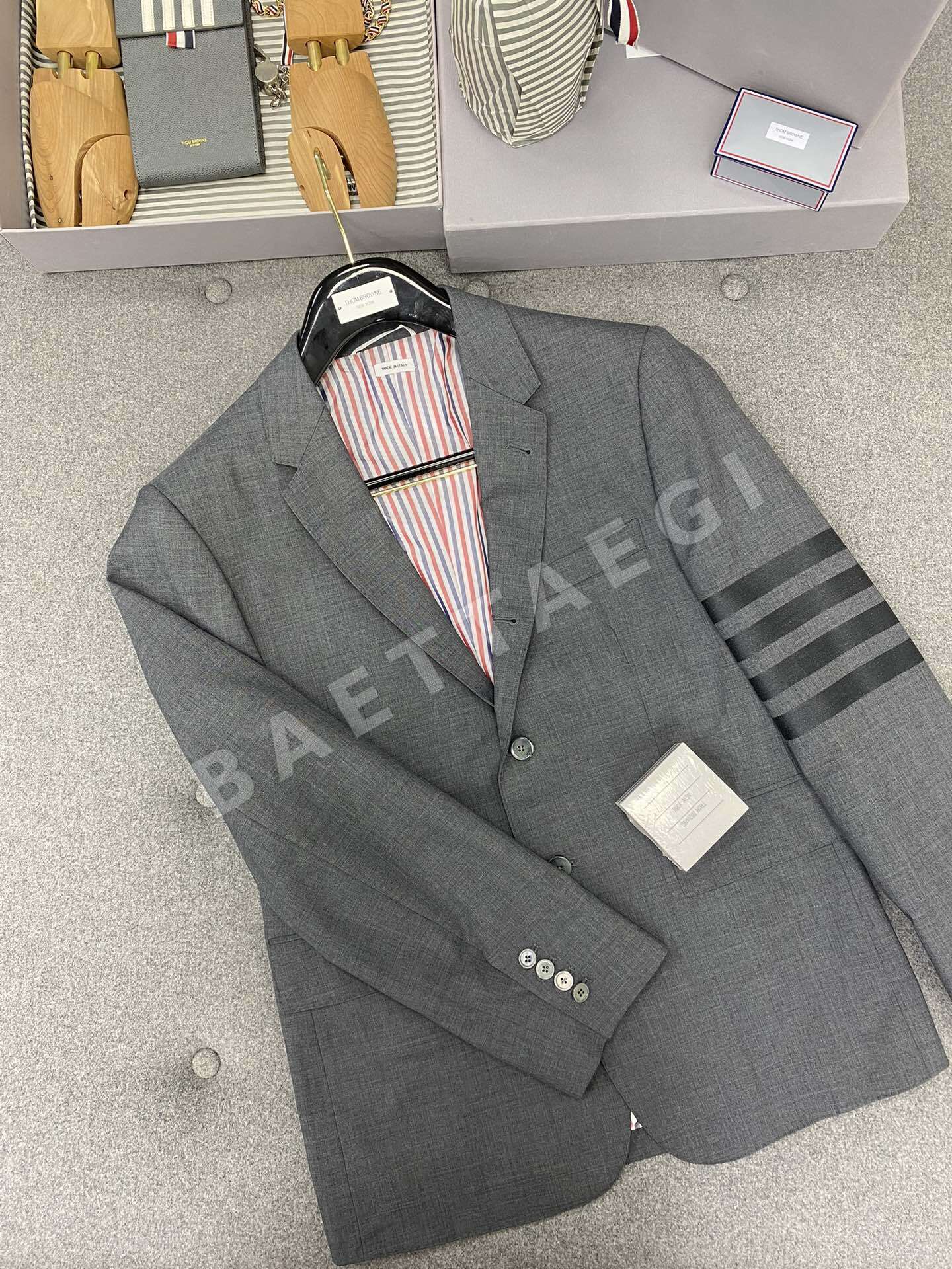 톰브라운 울 캐주얼 남성 자켓 상세 이미지 3