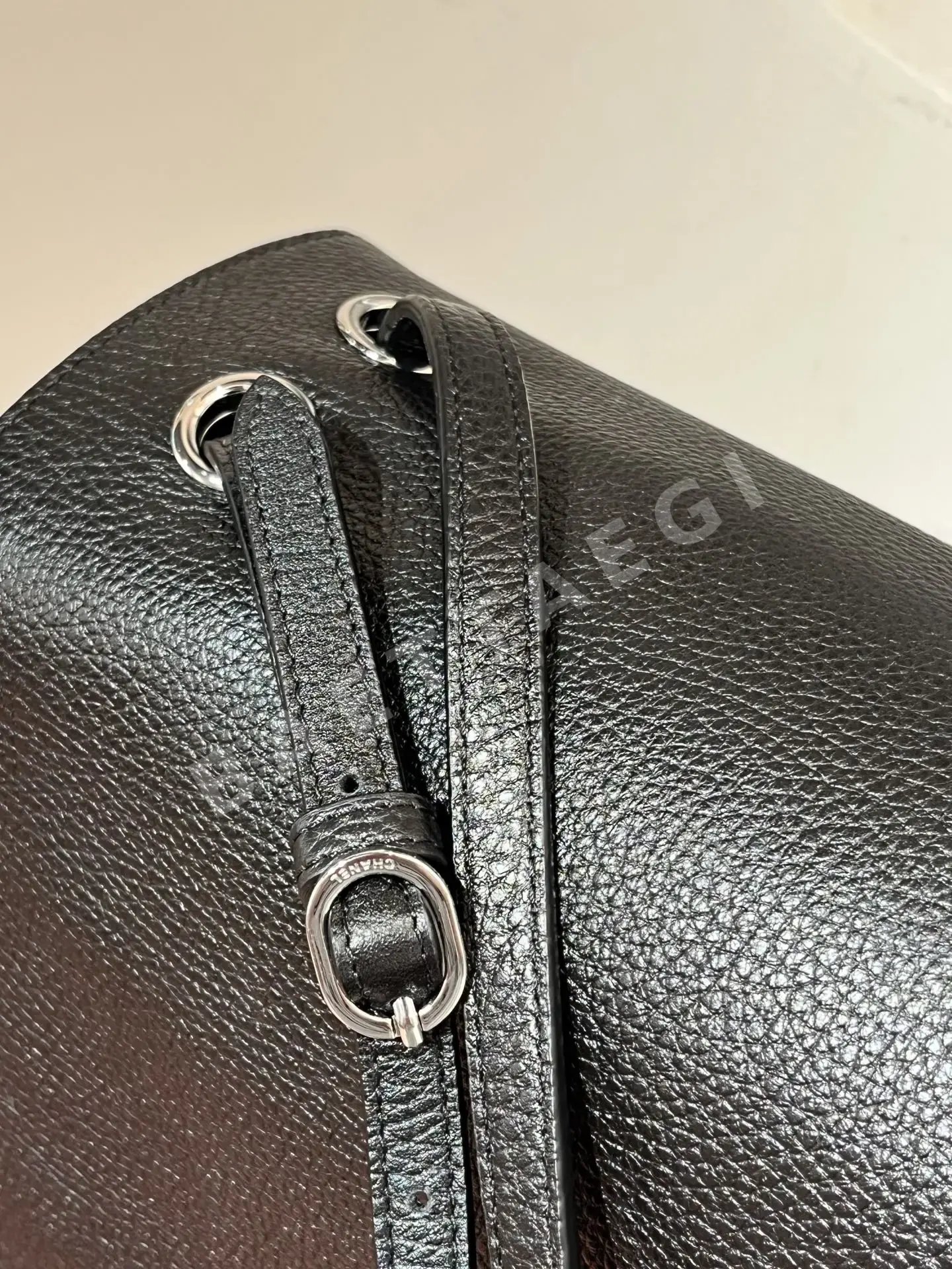 샤넬 지존 맥시 플랩 백(Grained Calfskin, AS6233 상세 이미지 5