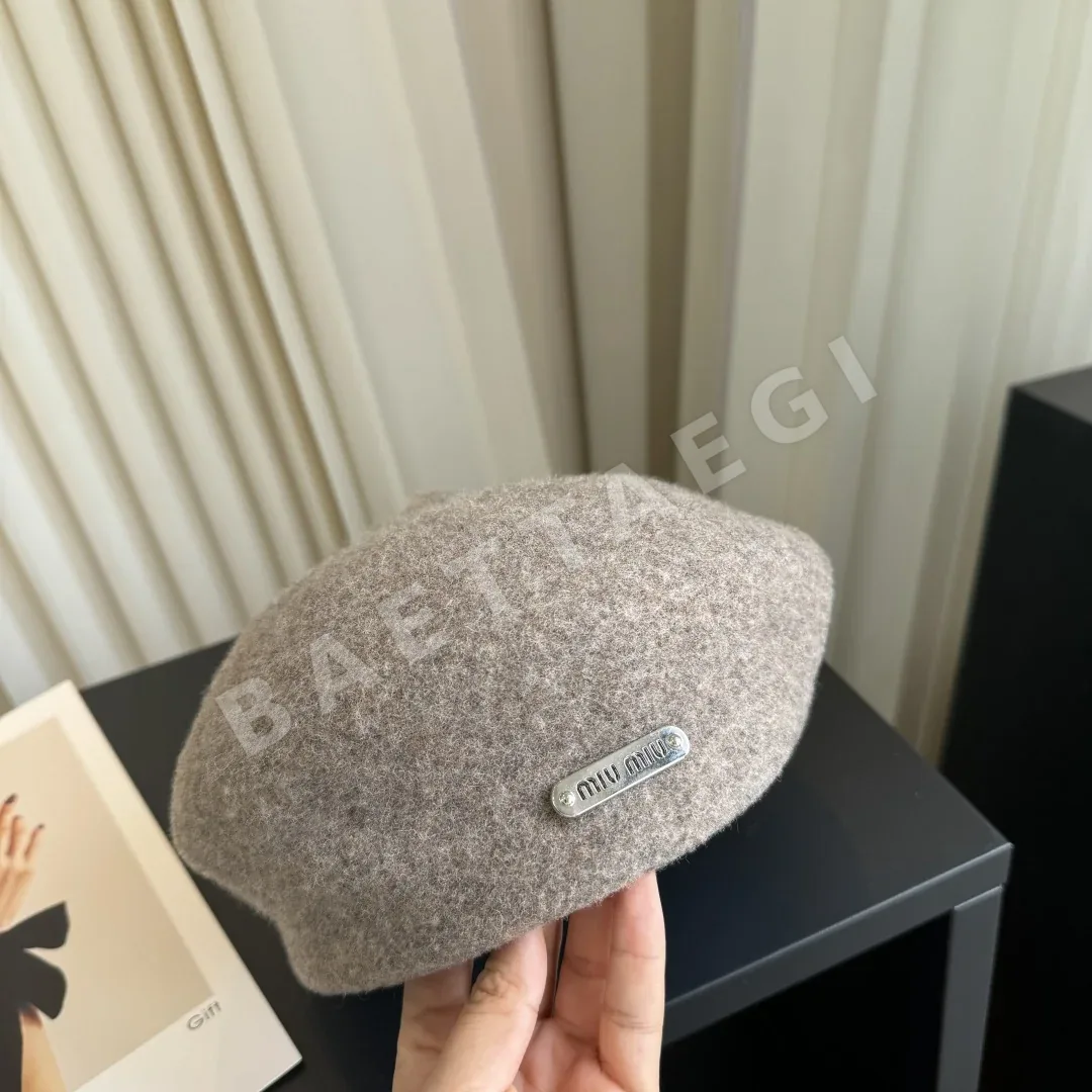 미우미우 모자 185843 Miu Miu Cap 상세 이미지 4