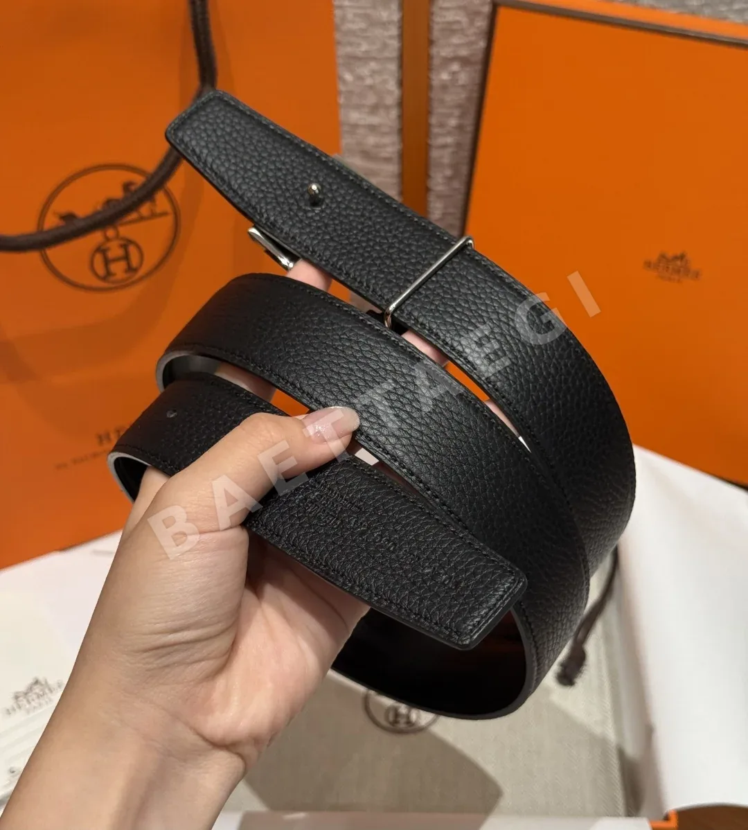에르메스 H 버클 리버시블 가죽 벨트 32mm 상세 이미지 3