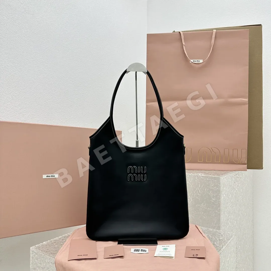 미우미우 가방 68530