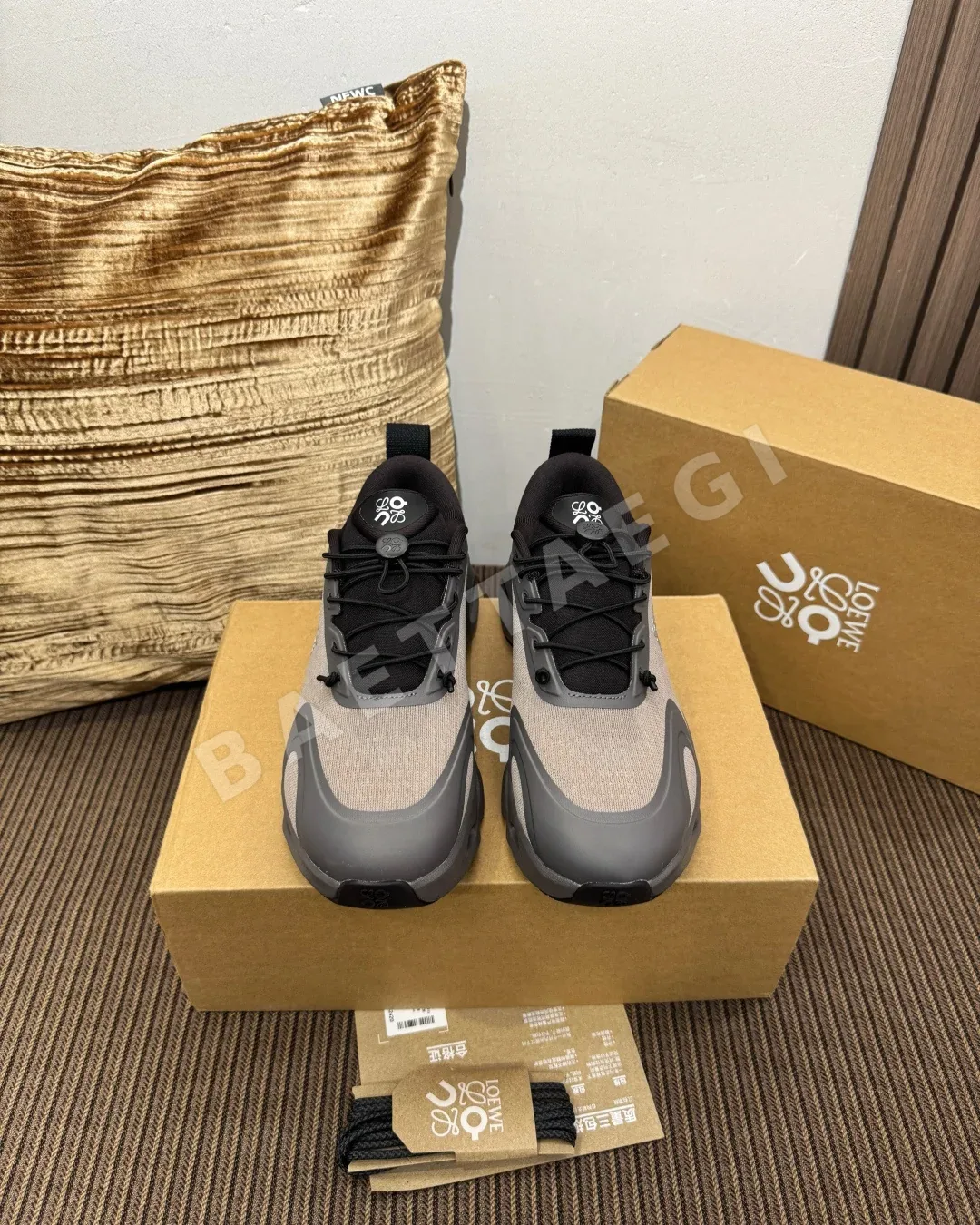 로에베 스니커즈 메시 187633
