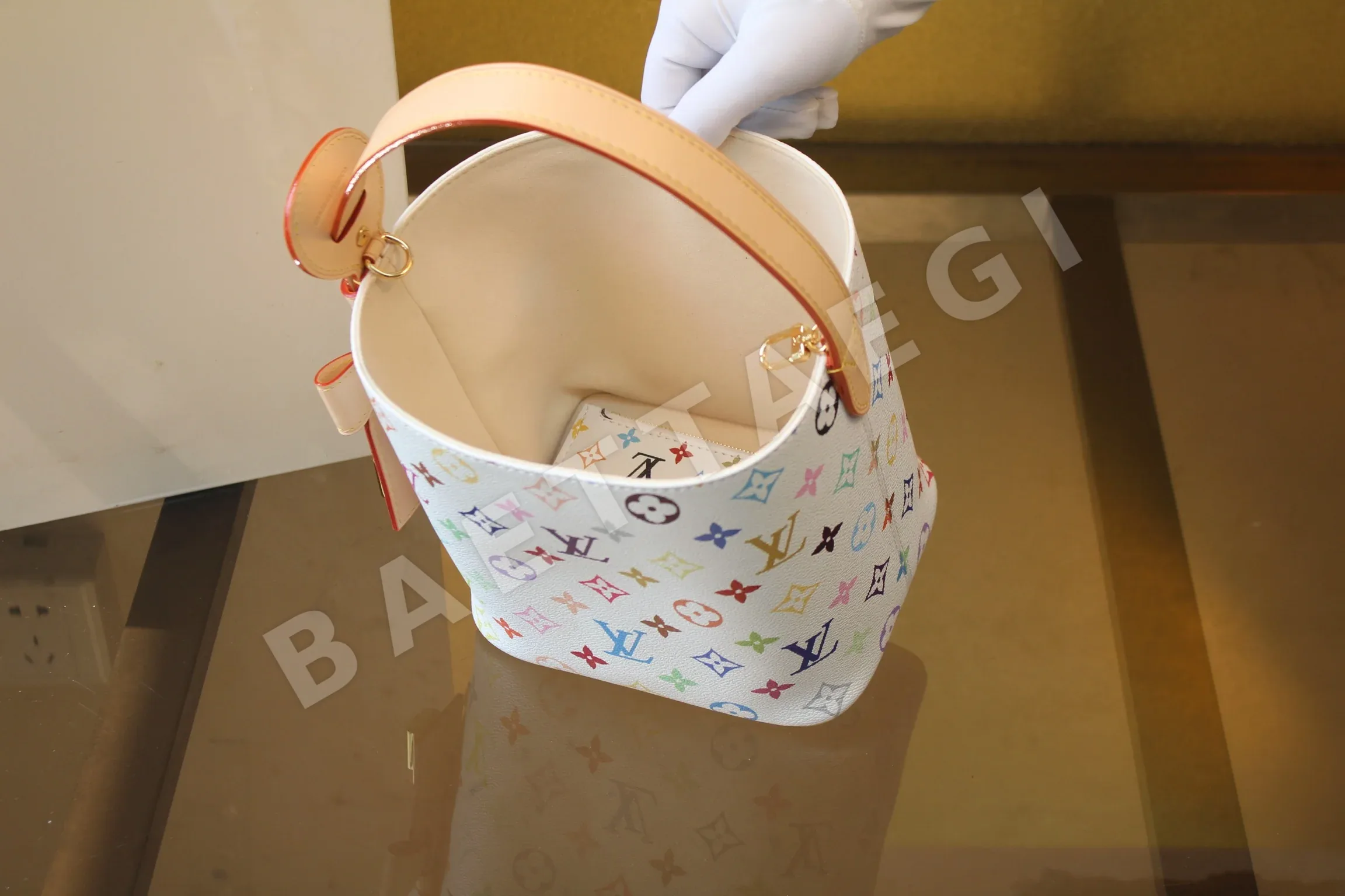 루이비통 무라카미 다카시 올인 BB 가방 M13089 상세 이미지 8