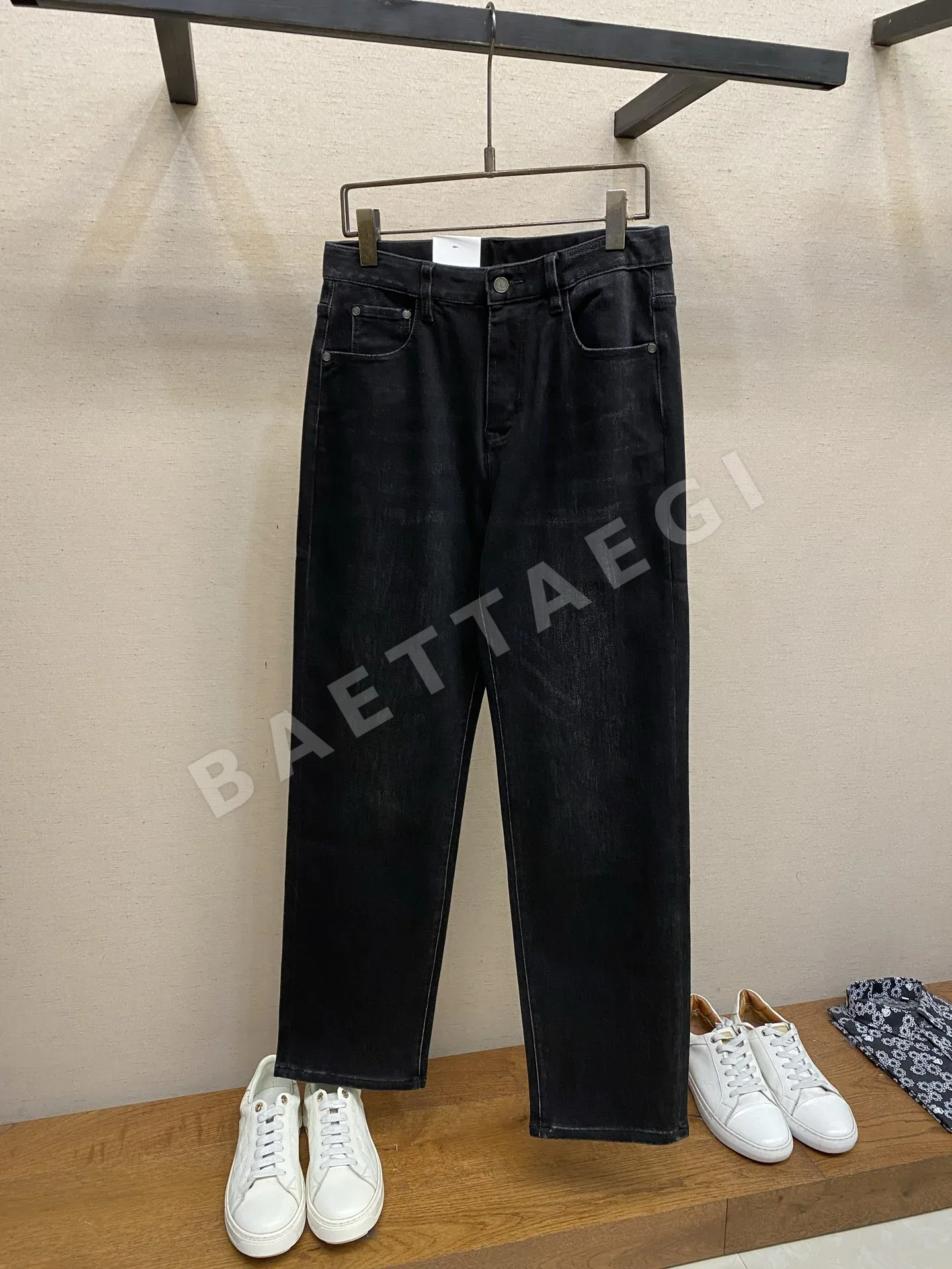 발렌티노 남성 바지 상세 이미지 1