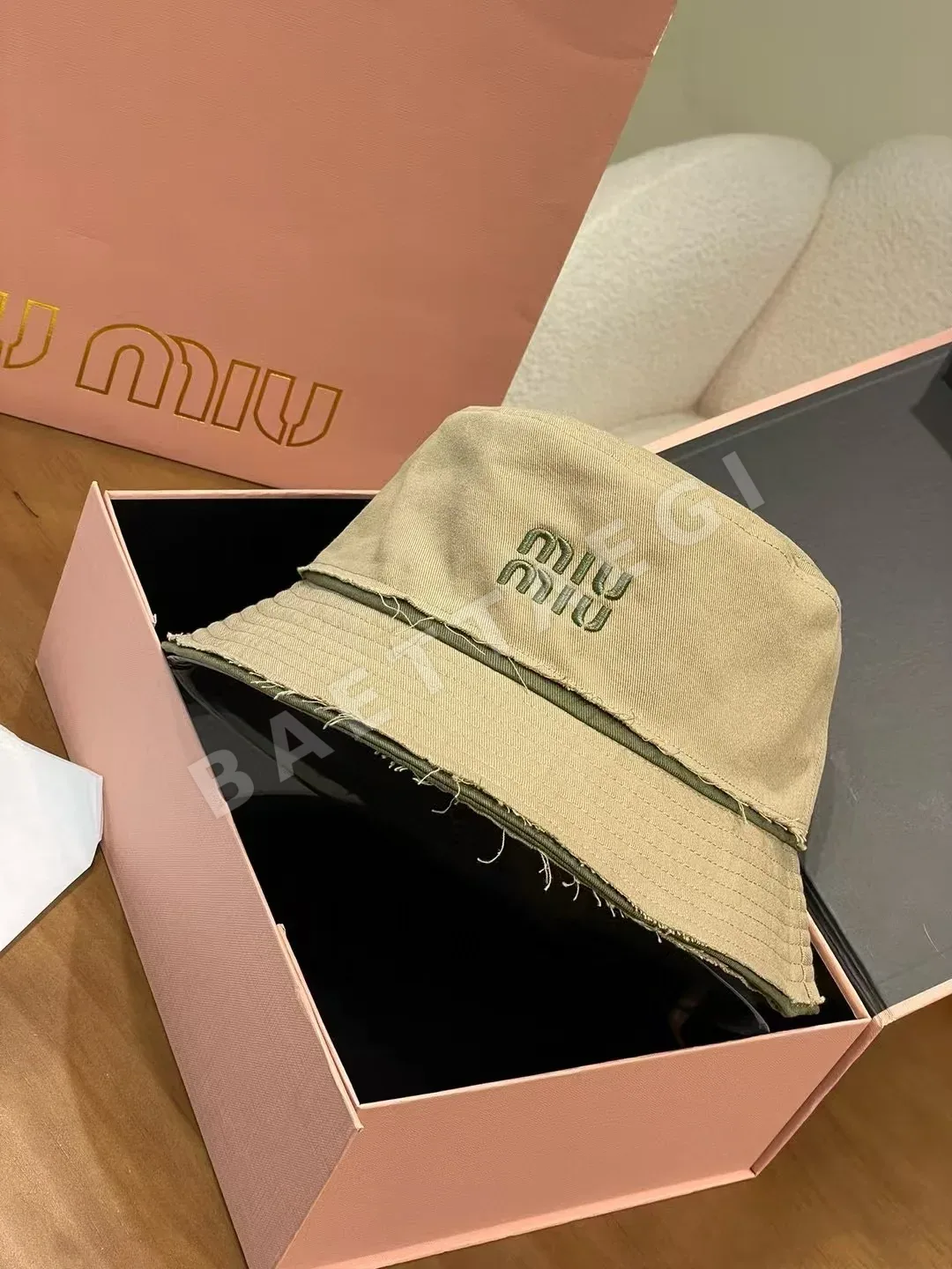 미우미우 모자 81309 Miu Miu Cap 상세 이미지 3