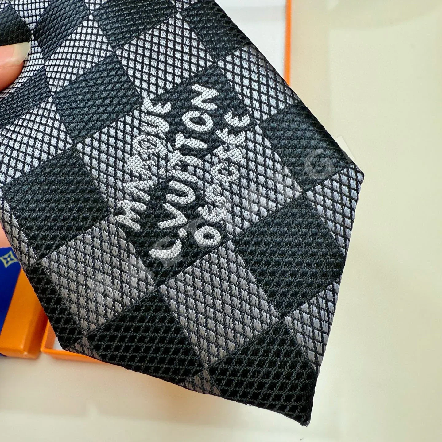 루이비통 넥타이 90083 Louis Vuitton Accessories 상세 이미지 9