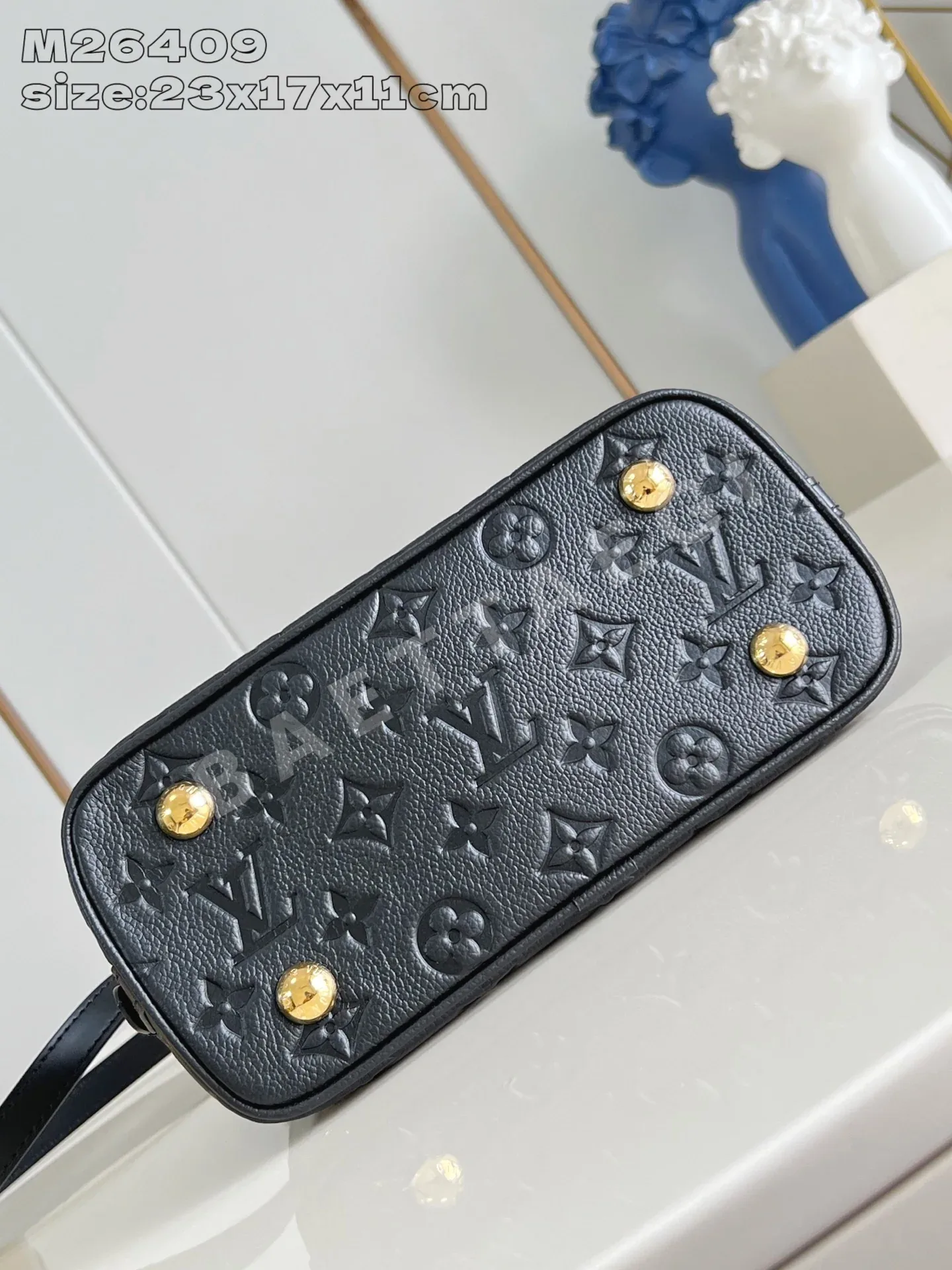 루이비통 엠보싱 모노그램 알마 BB 핸드백 M26409 상세 이미지 6
