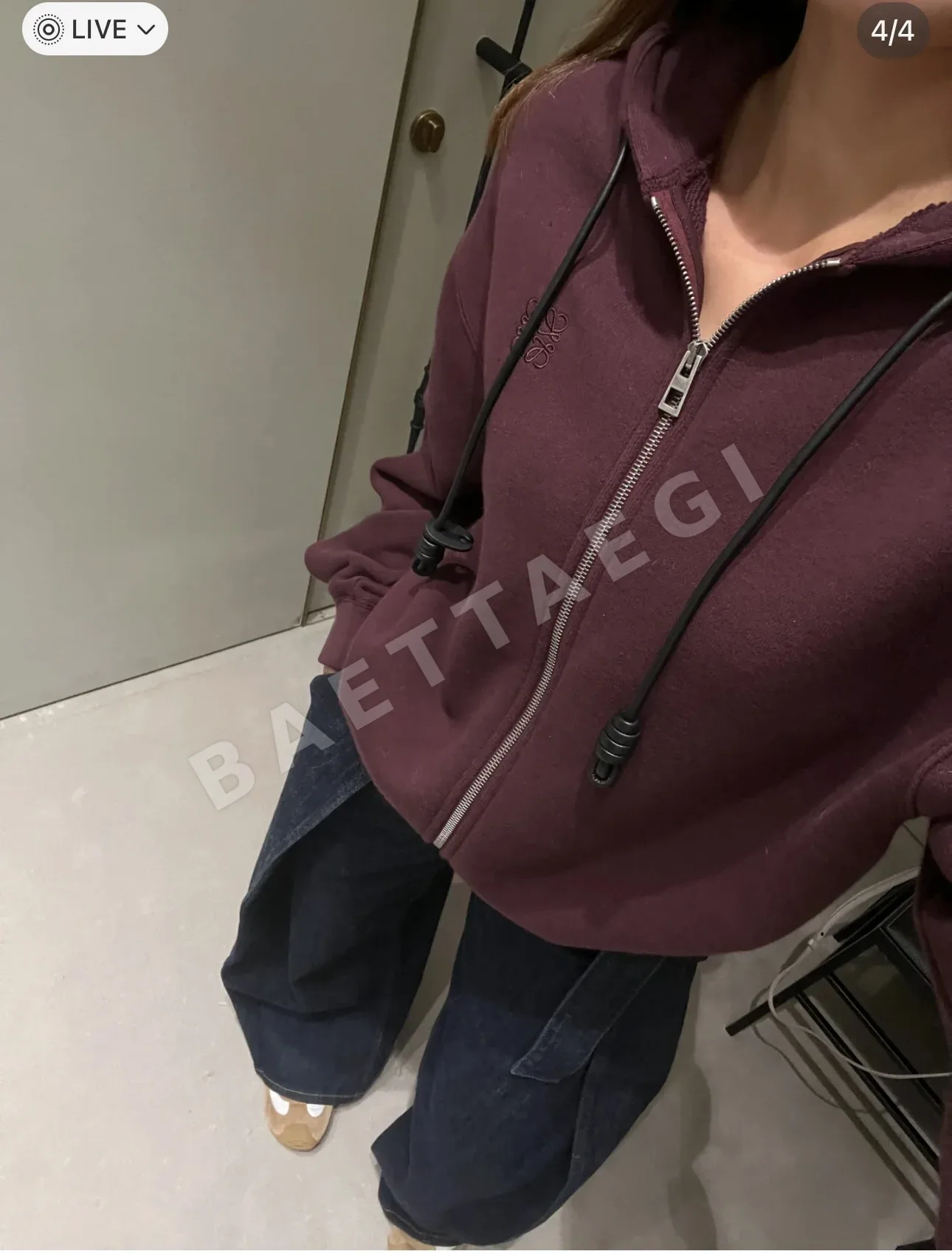 로에베 여성 가디건 상세 이미지 3