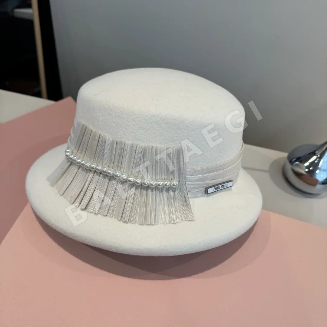 미우미우 모자 185806 Miu Miu Cap 상세 이미지 2