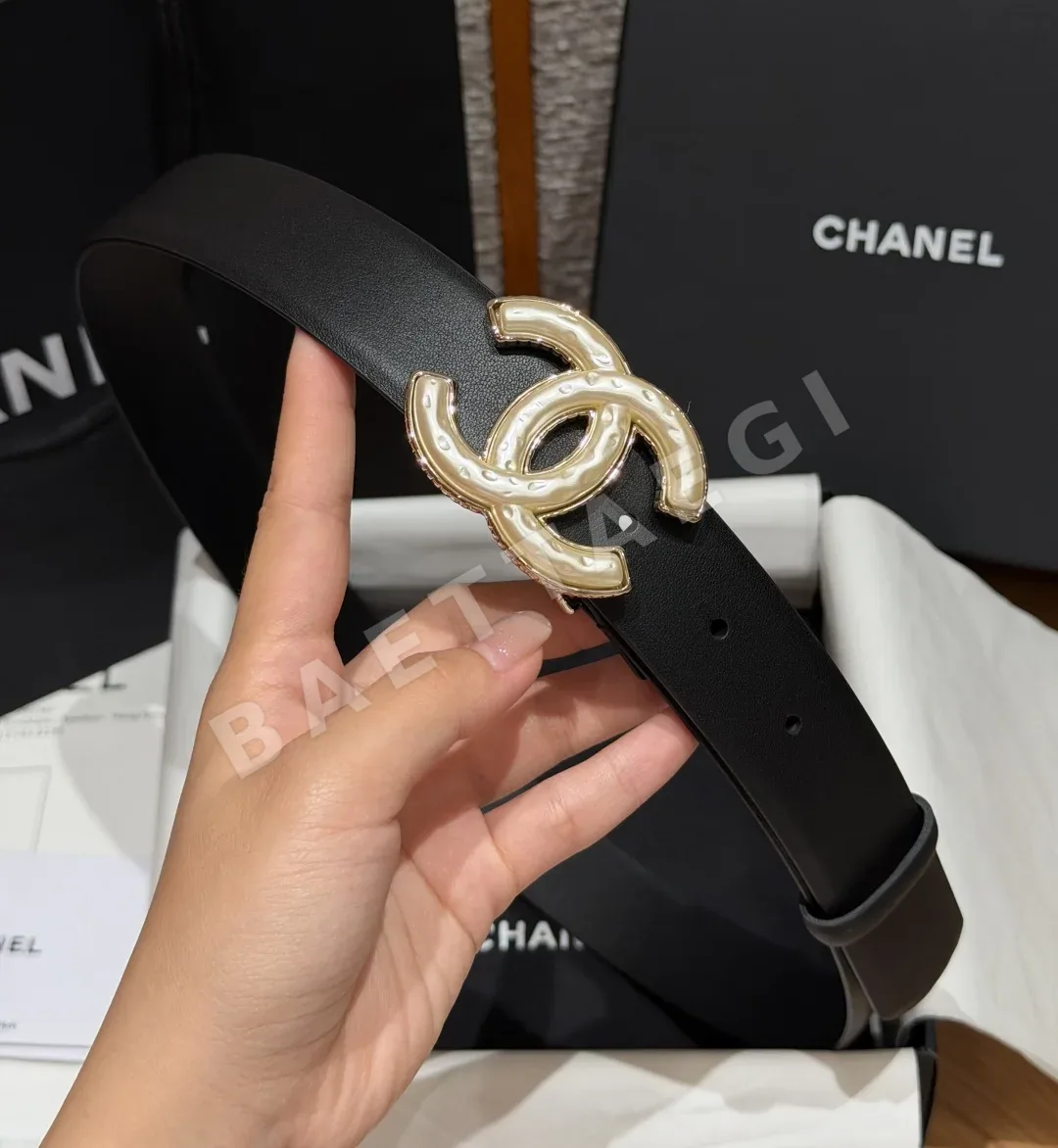 샤넬 클래식 더블 C 로고 가죽 벨트 상세 이미지 3