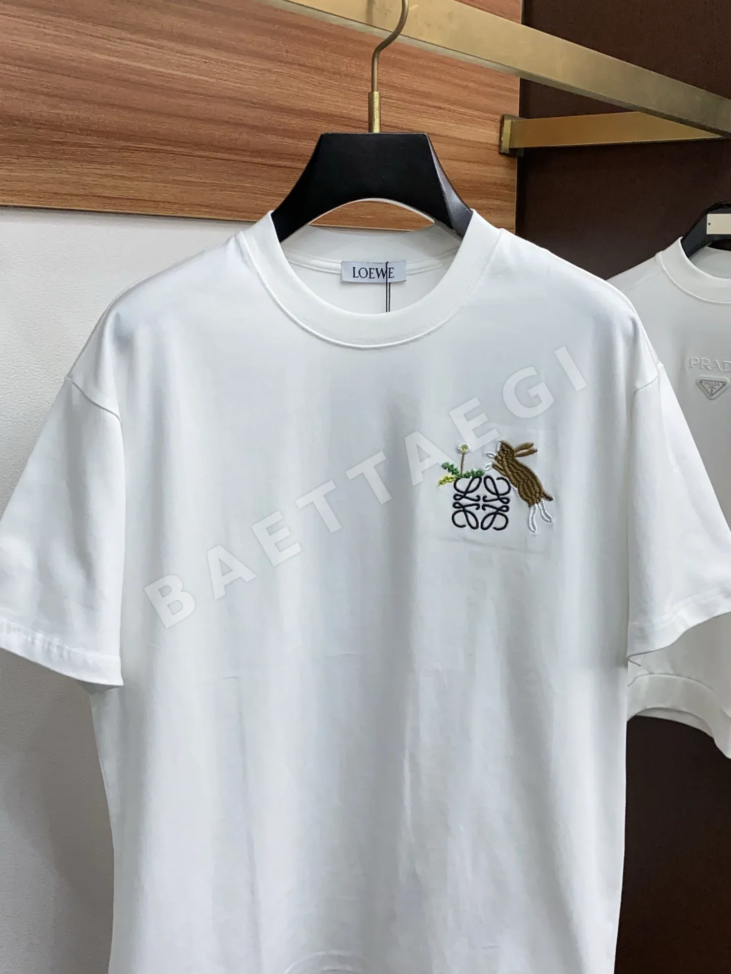 로에베 코튼 크루넥 남성 반팔 티셔츠 상세 이미지 2
