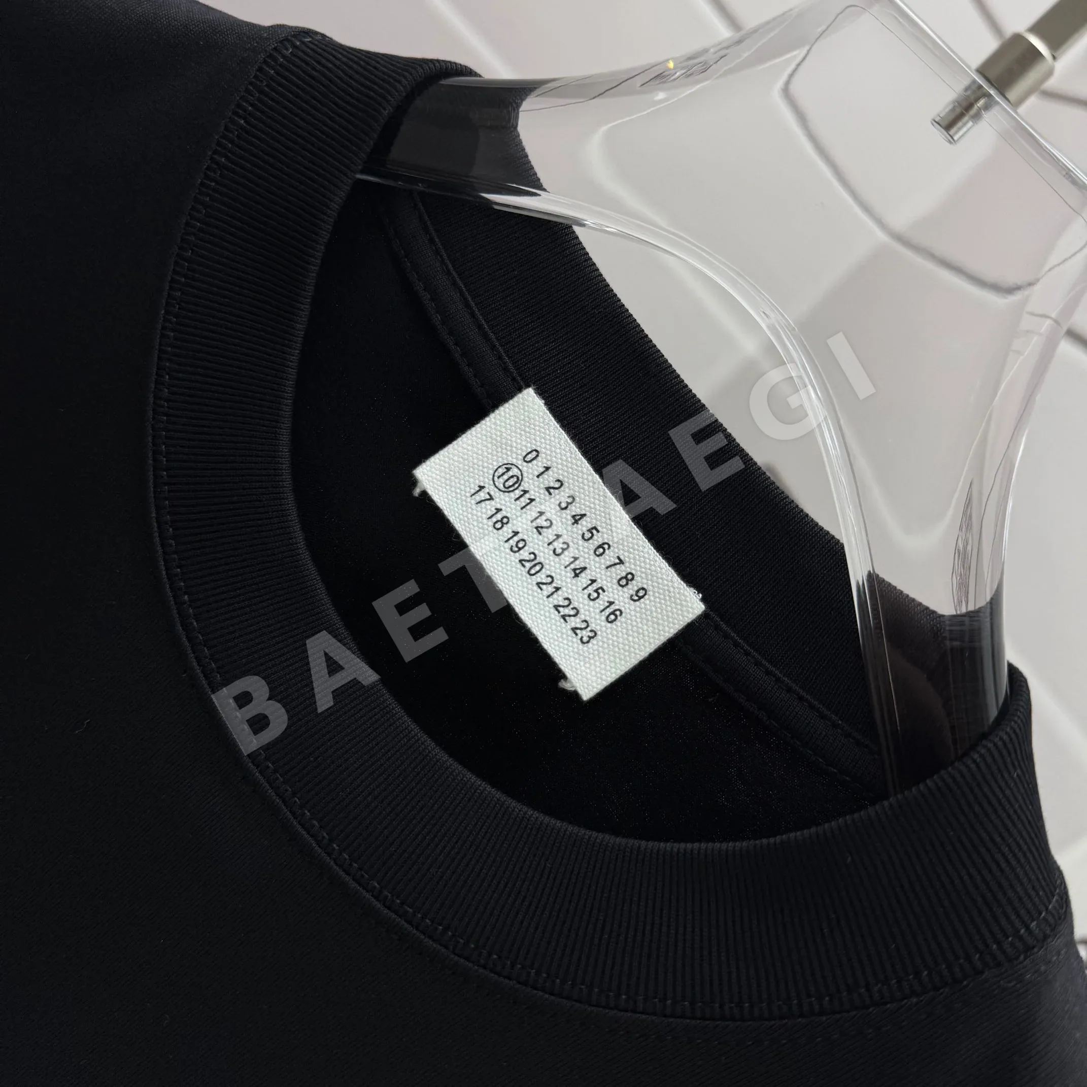 마르지엘라 프린트 크루넥 루즈핏 반팔 티셔츠 상세 이미지 4