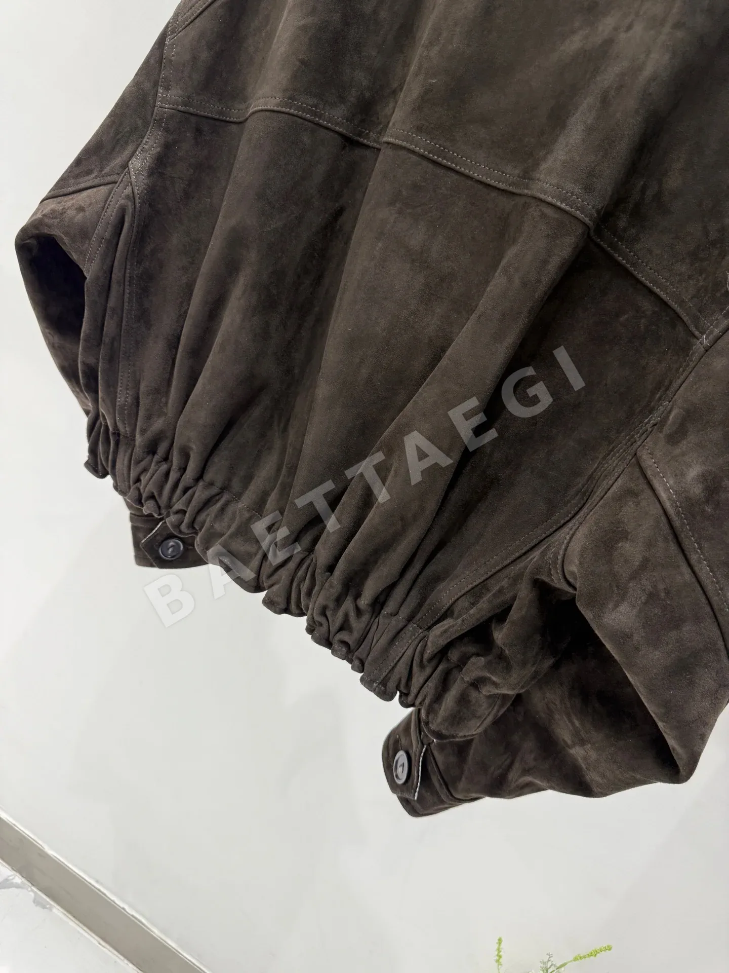 보테가베네타 탈착 라펠 꼬임 가죽 여성 자켓 상세 이미지 9