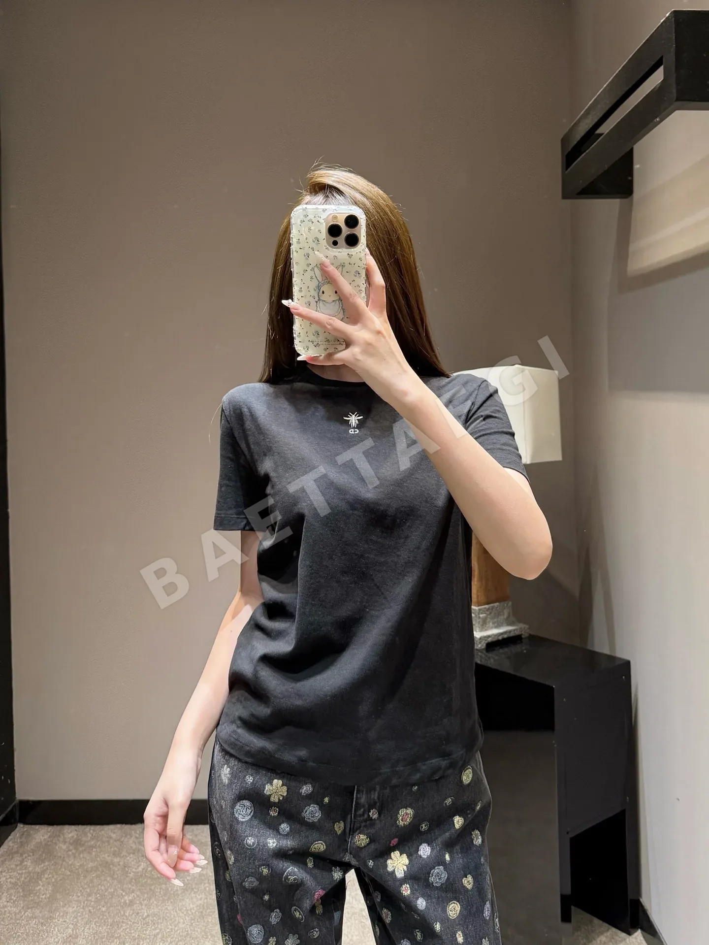 디올 CD 자수 크루넥 반팔 티셔츠 상세 이미지 3
