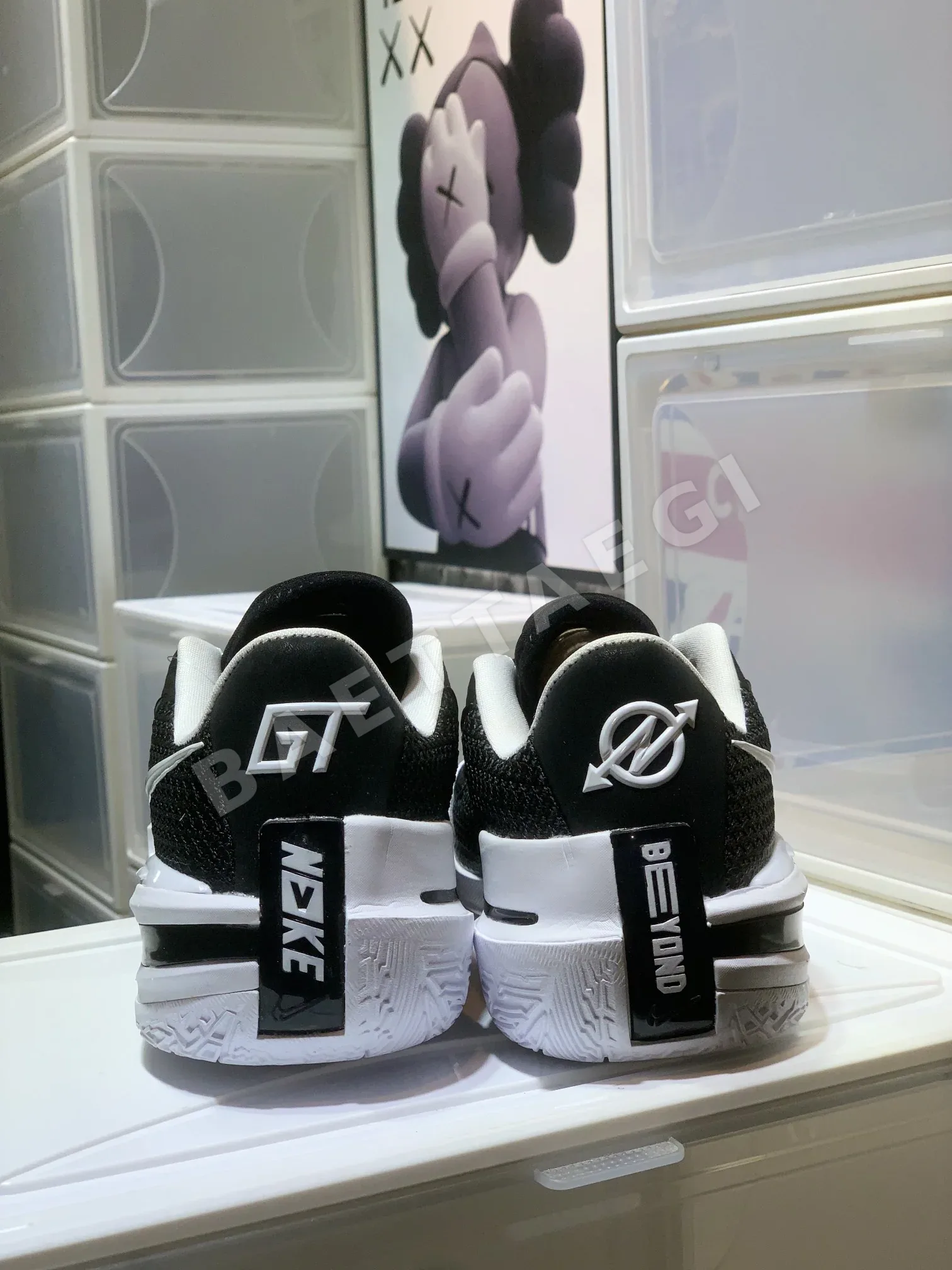 나이키에어줌 GT컷 TB 블랙화이트 농구화 상세 이미지 8
