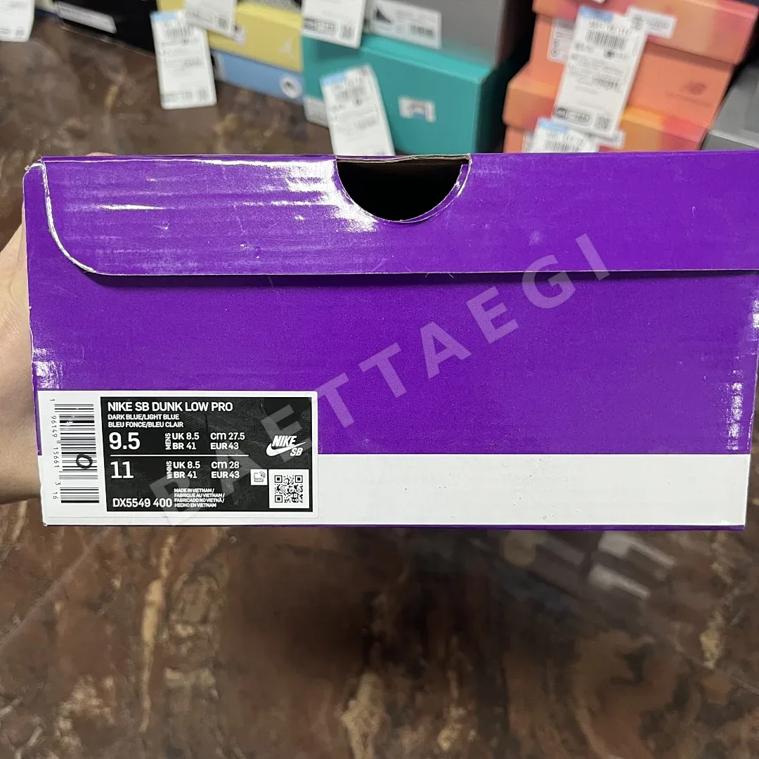 나이키 [VT] SB 덩크 로우 프로 DX5549-400 200937 Nike SB Dunk Low Pro Why So Sad? 상세 이미지 2