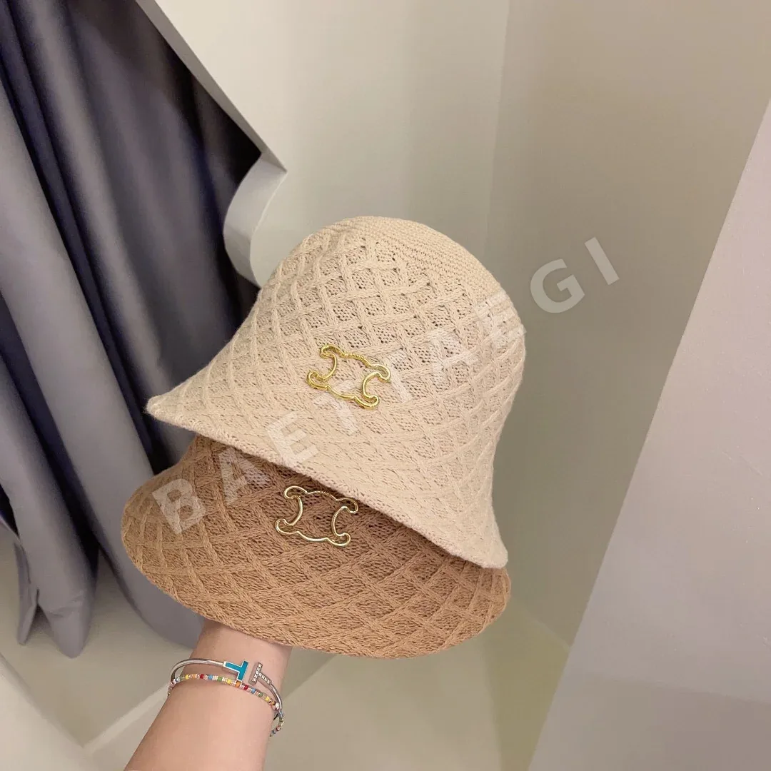 셀린느 미니 버킷햇 니트 모자 상세 이미지 9