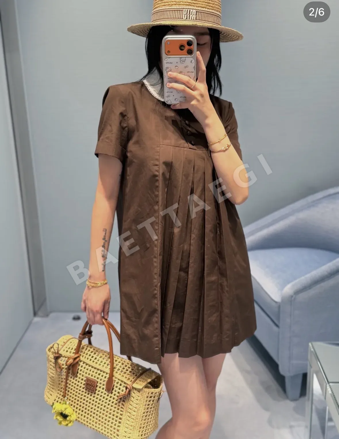 미우미우 브라운 피터팬카라 플리츠 원피스 상세 이미지 6