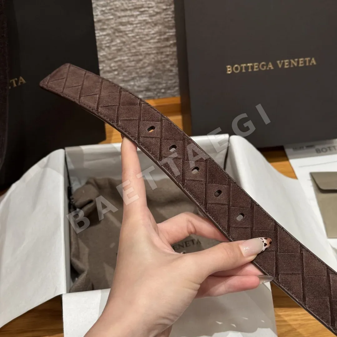 보테가베네타 인트레치아토 스웨이드 벨트 상세 이미지 10