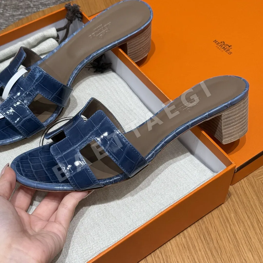 에르메스 오아시스 샌들 Storm Blue Alligator 하이힐 상세 이미지 2