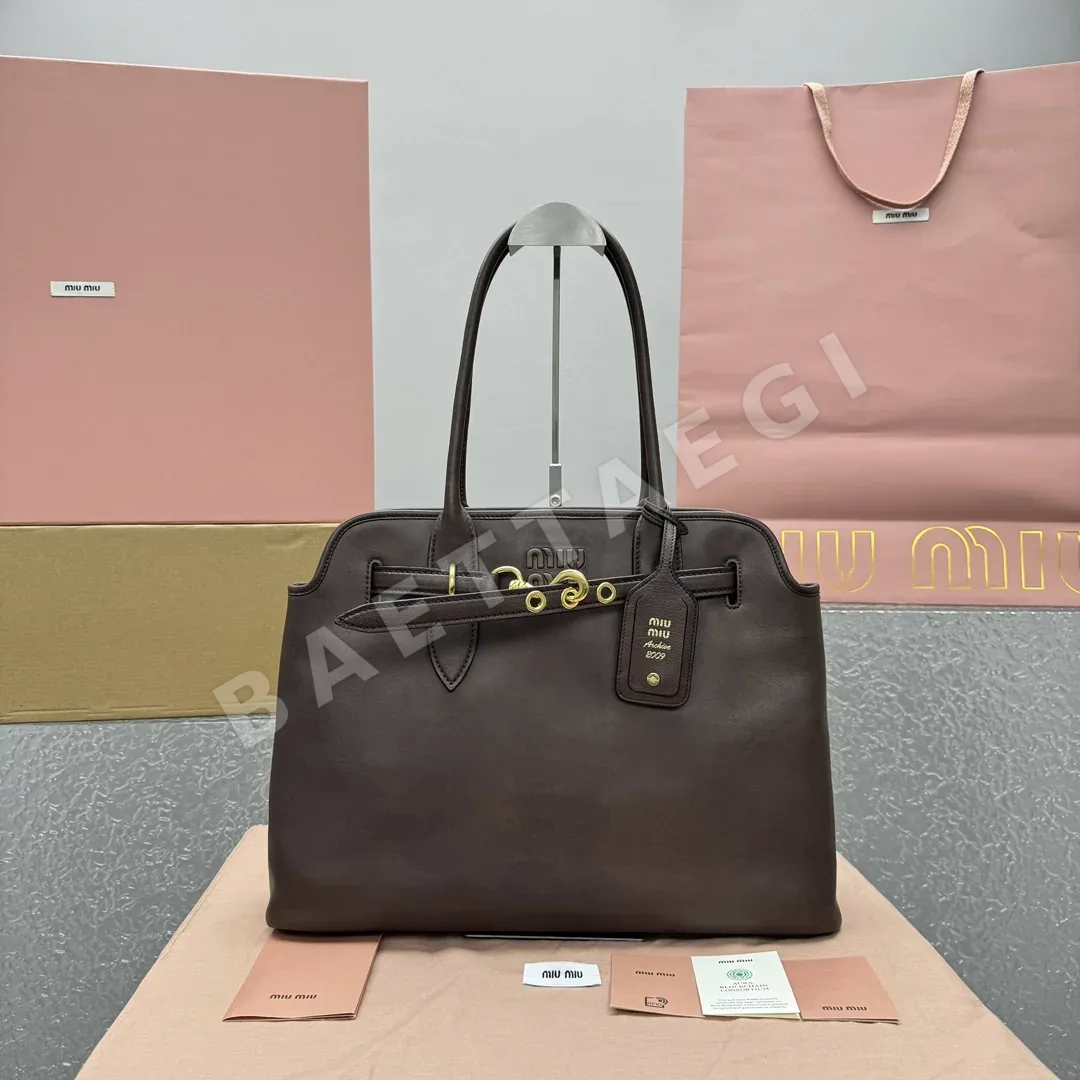 미우미우 가방 68495