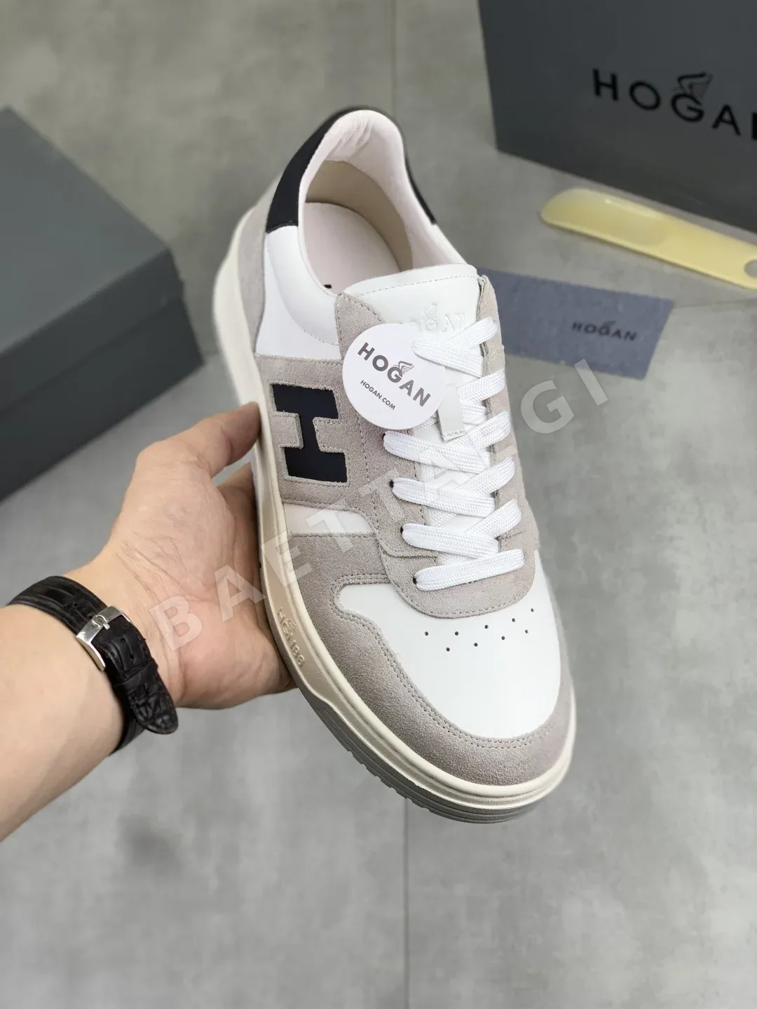 호간 컬러 블록 레트로 스니커즈 154441