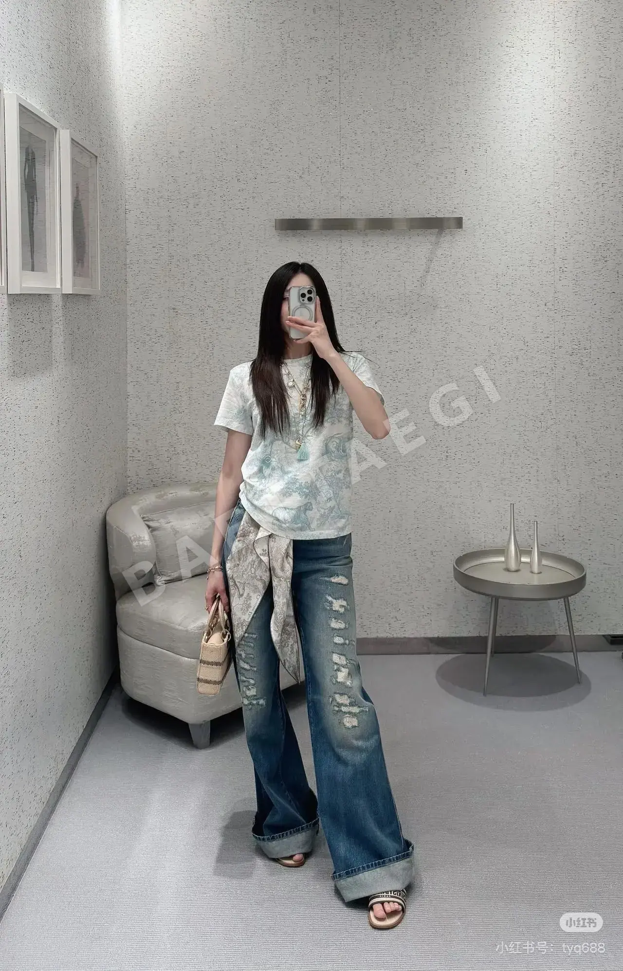 디올 다미지 가공 와이드 레그 데님 바지 상세 이미지 8