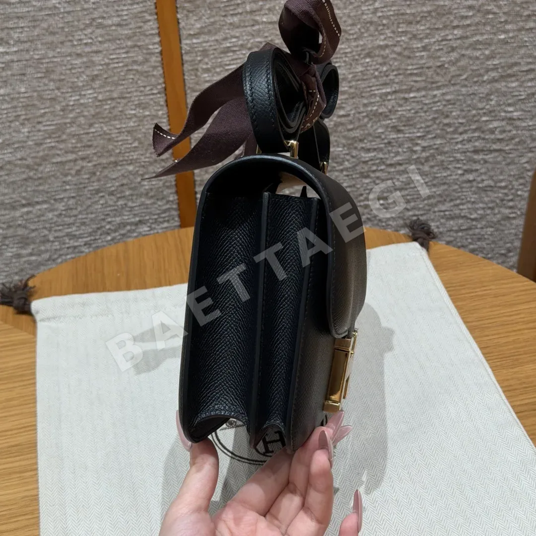에르메스 콘스탄스 18 cm 블랙 앱송 가죽 가방 상세 이미지 3