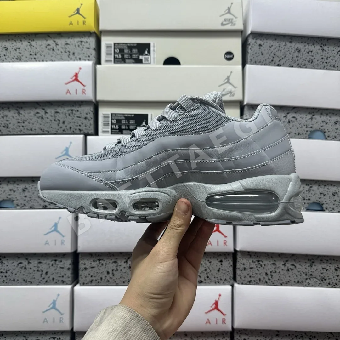 나이키 [XY] 에어 맥스 95 OG HM8755-002 201328 Nike Air Max 95 OG Big Bubble Wolf Grey 상세 이미지 2