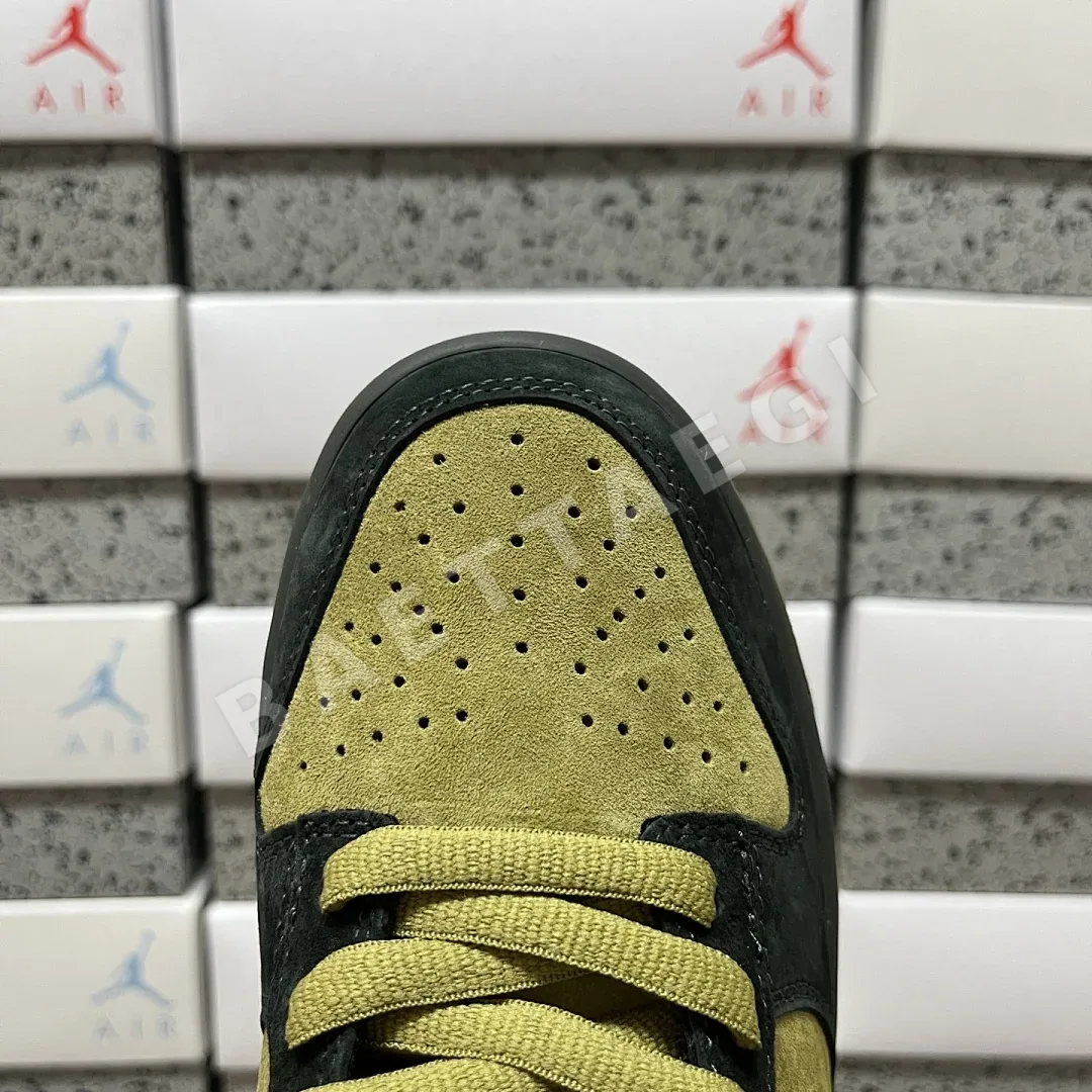 나이키 [AY] SB 덩크 로우 HQ8487-300 201035 Nike SB Dunk Low Supreme 94 Camper Green 상세 이미지 3